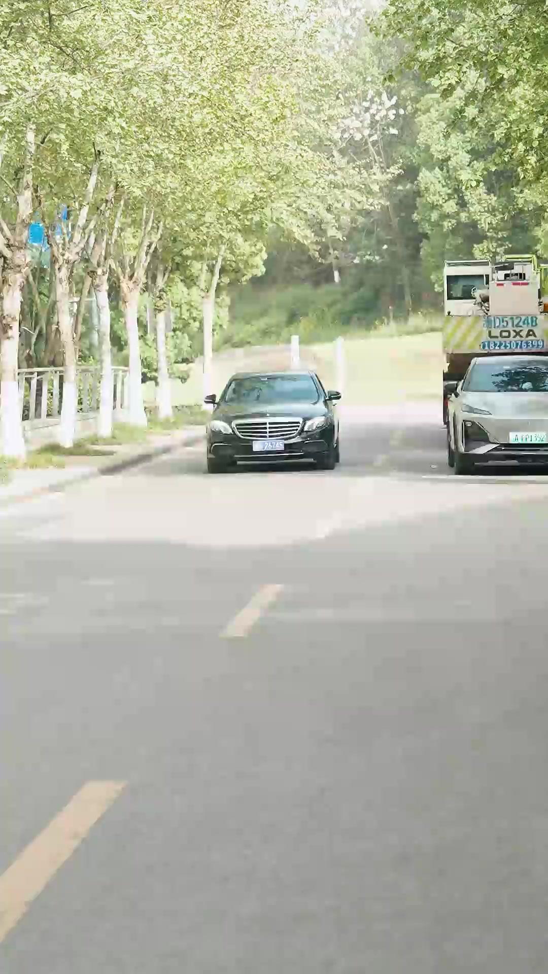 (Sulih suara)Cinta Retak Tak Sempurna