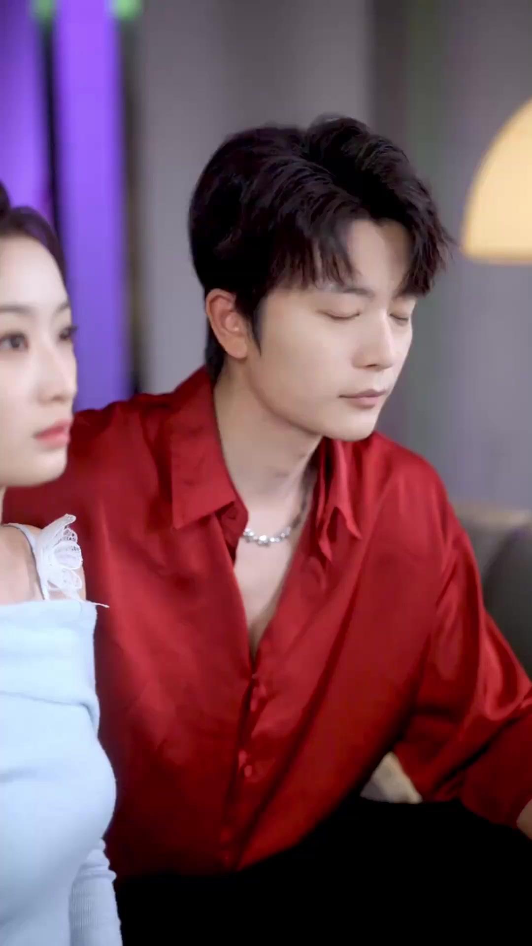 Model Imut Bikin Baper