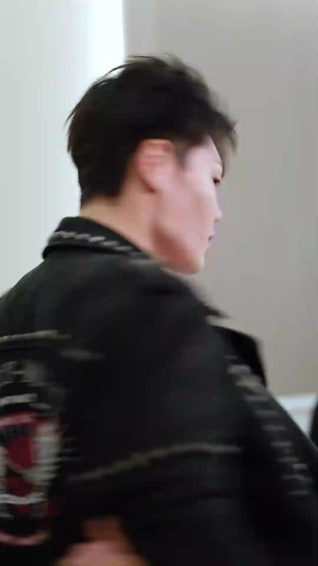 (Dubbed)Reborn: Off the Rails with Bestie