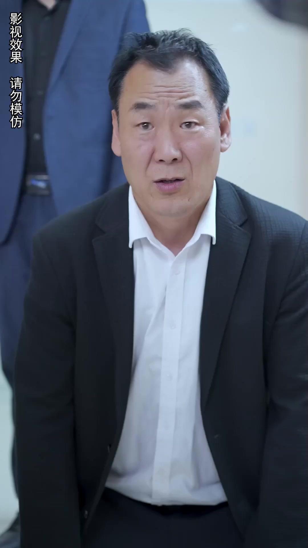 Okulda Fırtınalar Estiren Ben