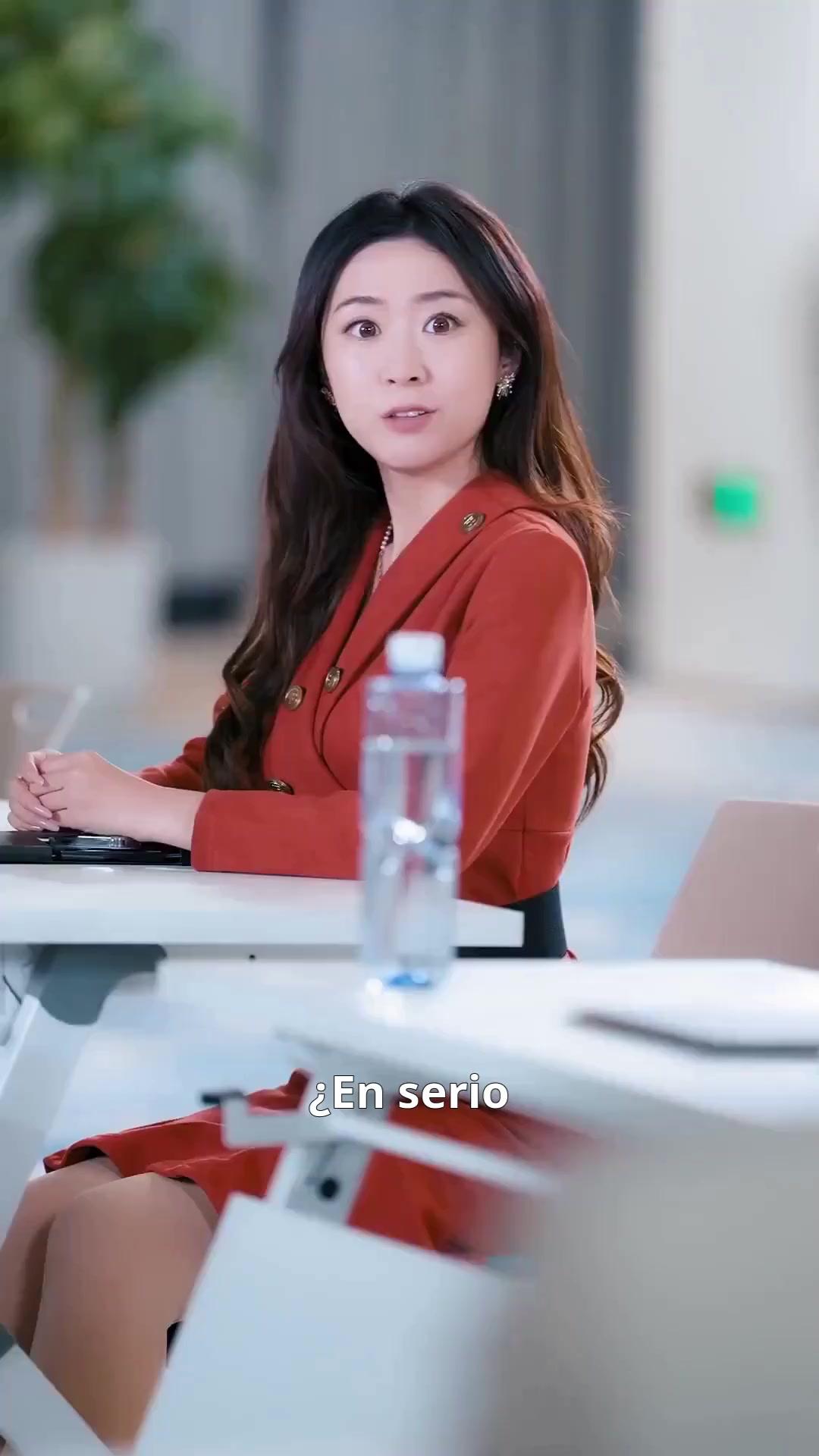 (Doblado) El marido con manual de instrucciones