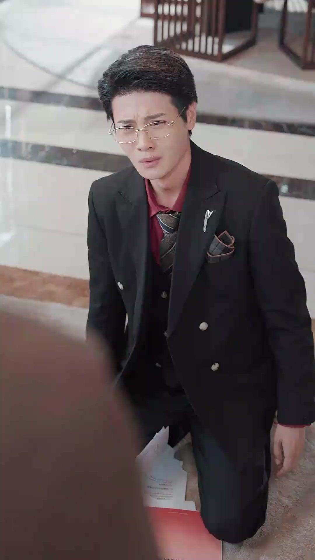 (Sulih suara)Cinta berubah menjadi benci