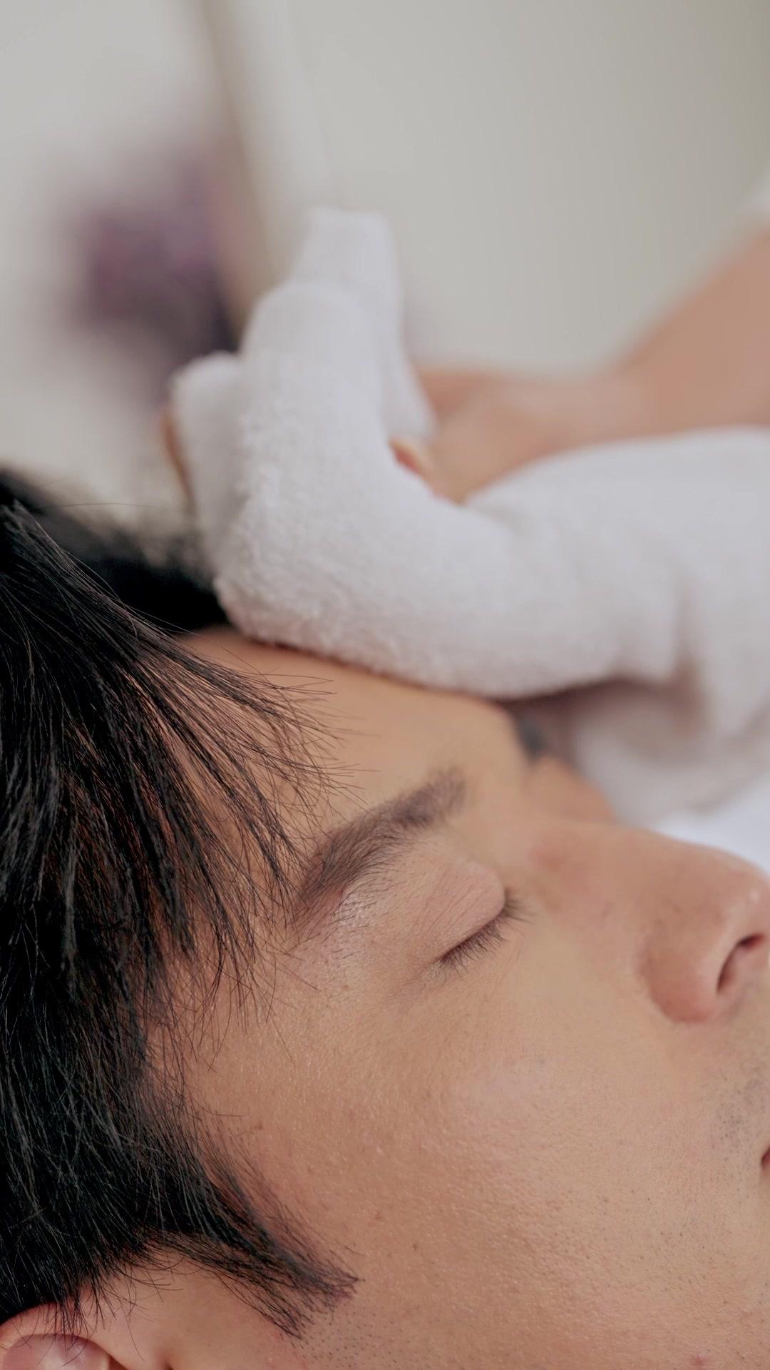 榮華落盡，薇光再起