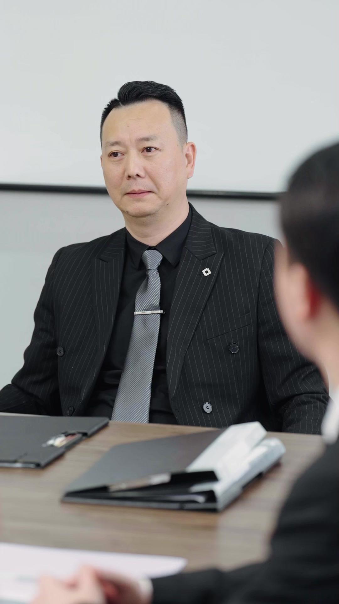 Ketibaan Burung Emas