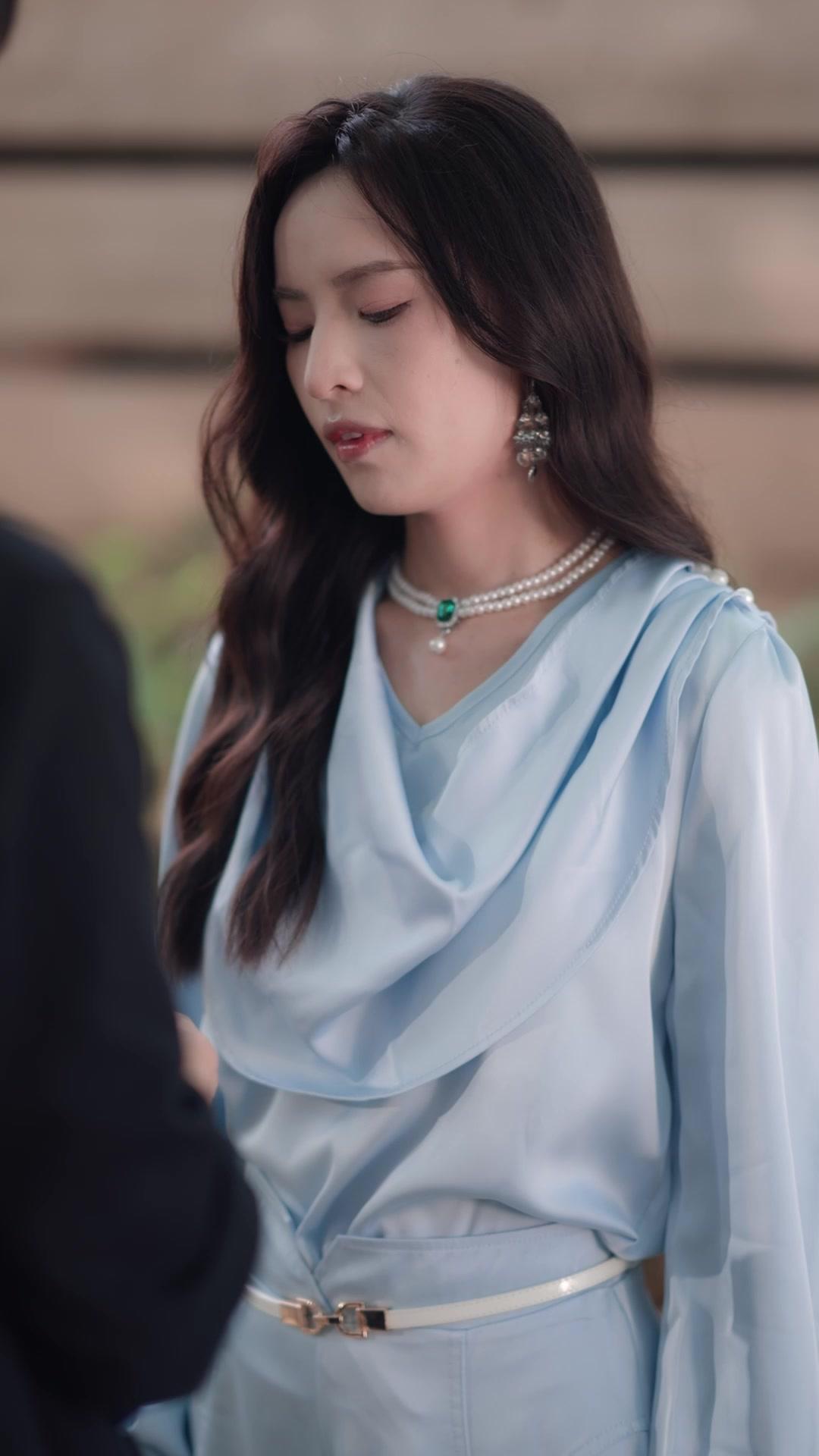 Tiga tahun menjadi istri palsu