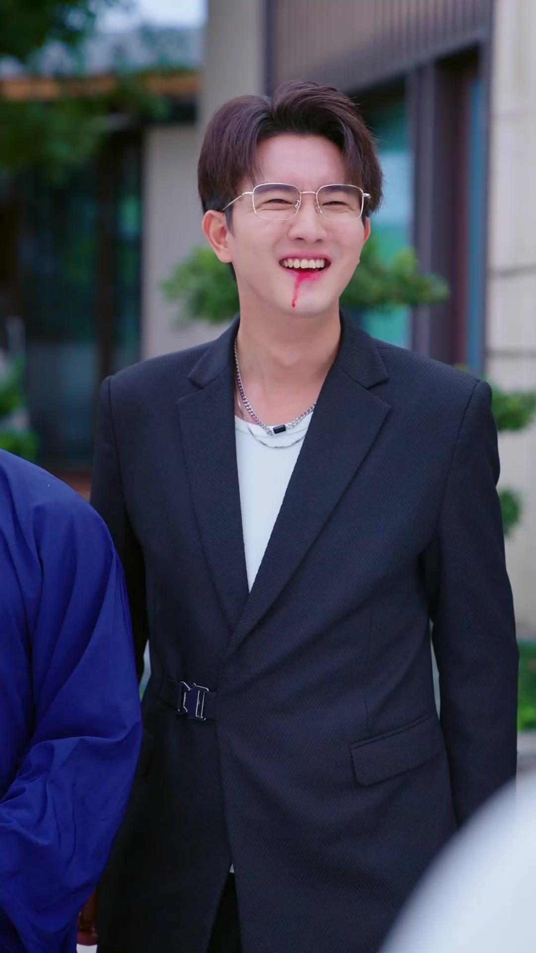 Phá Vỡ Phong Ấn