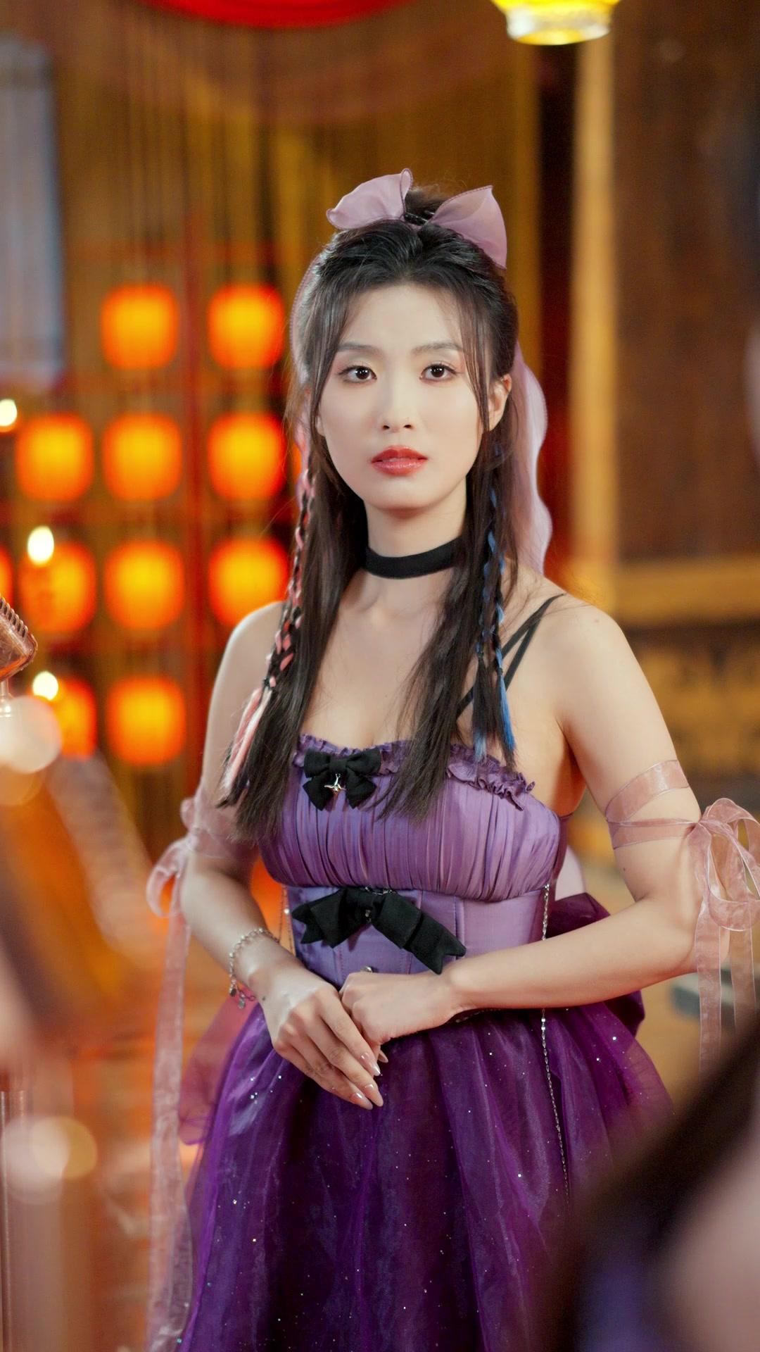 Bagaimana Kelip-kelip Boleh Bersaing Dengan Bulan