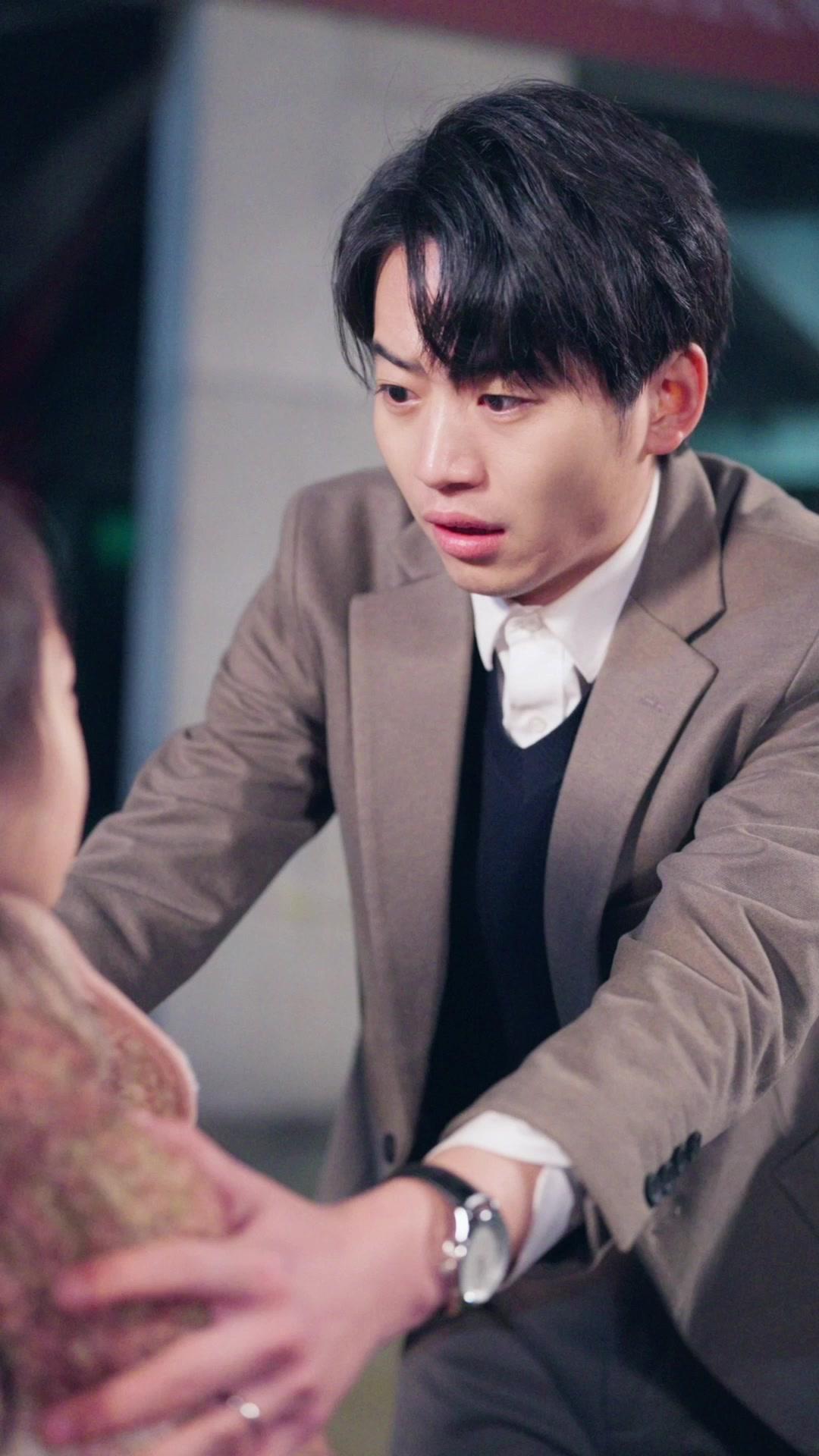 Twilight Whispers, A Second Chance at Love