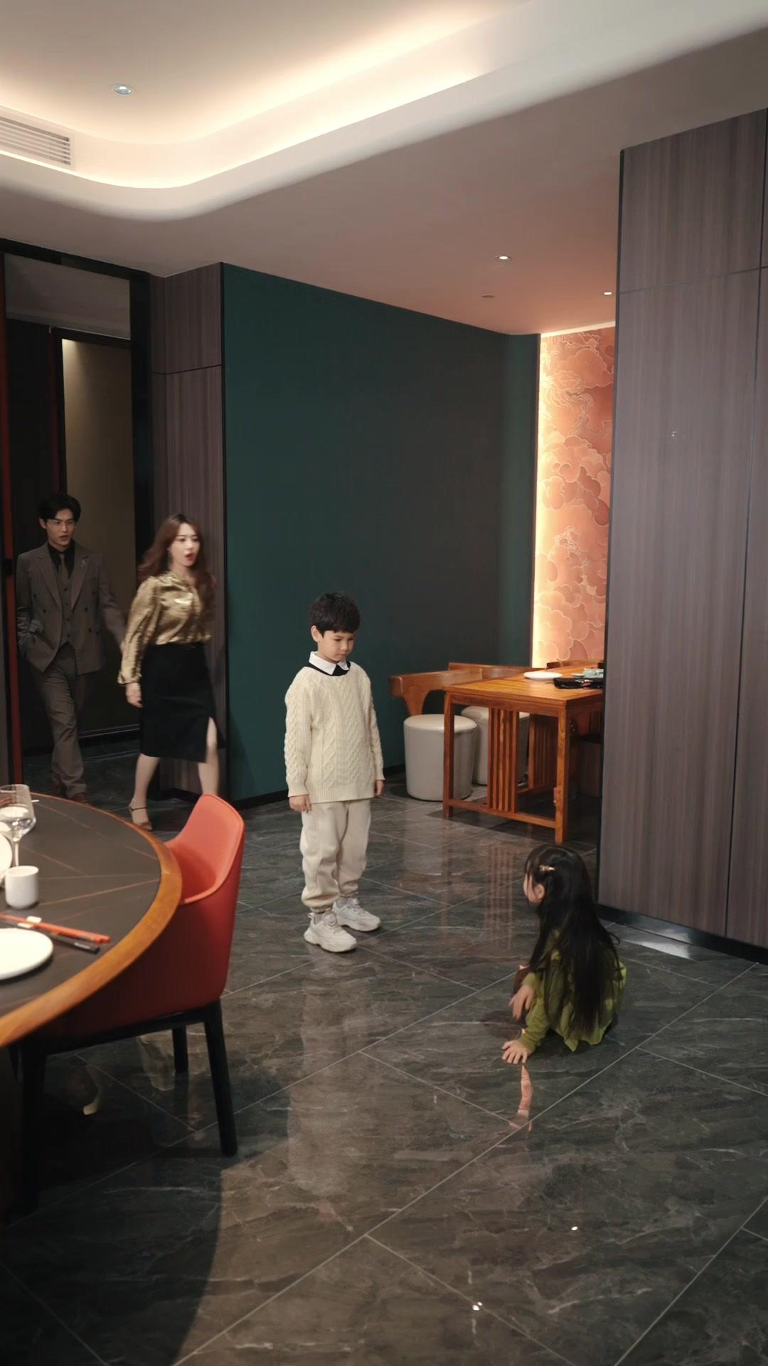 Ultimate Comeback: Bow to Your Dragon King!