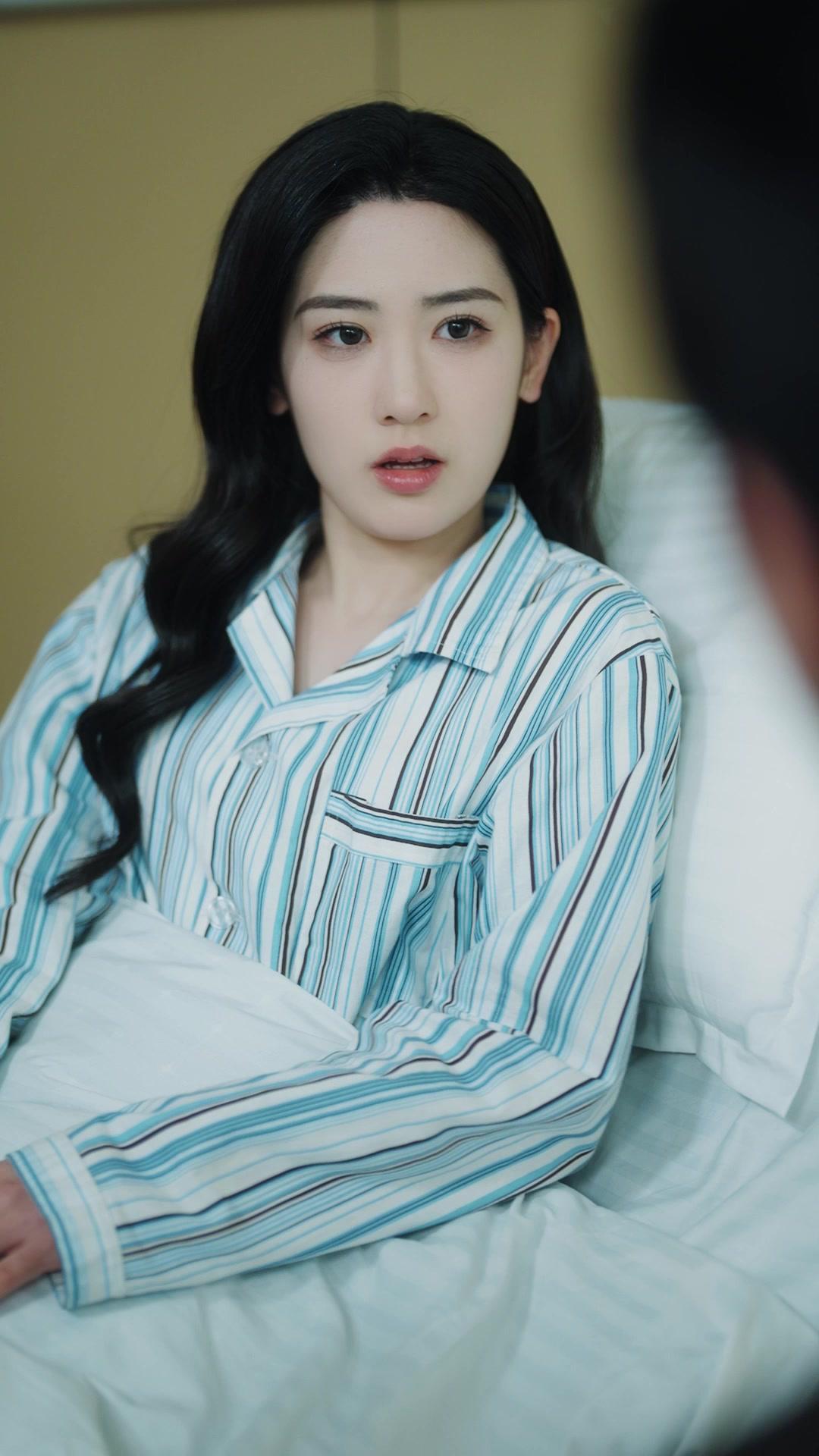 Bugie d'Amore, Verità d'Odio