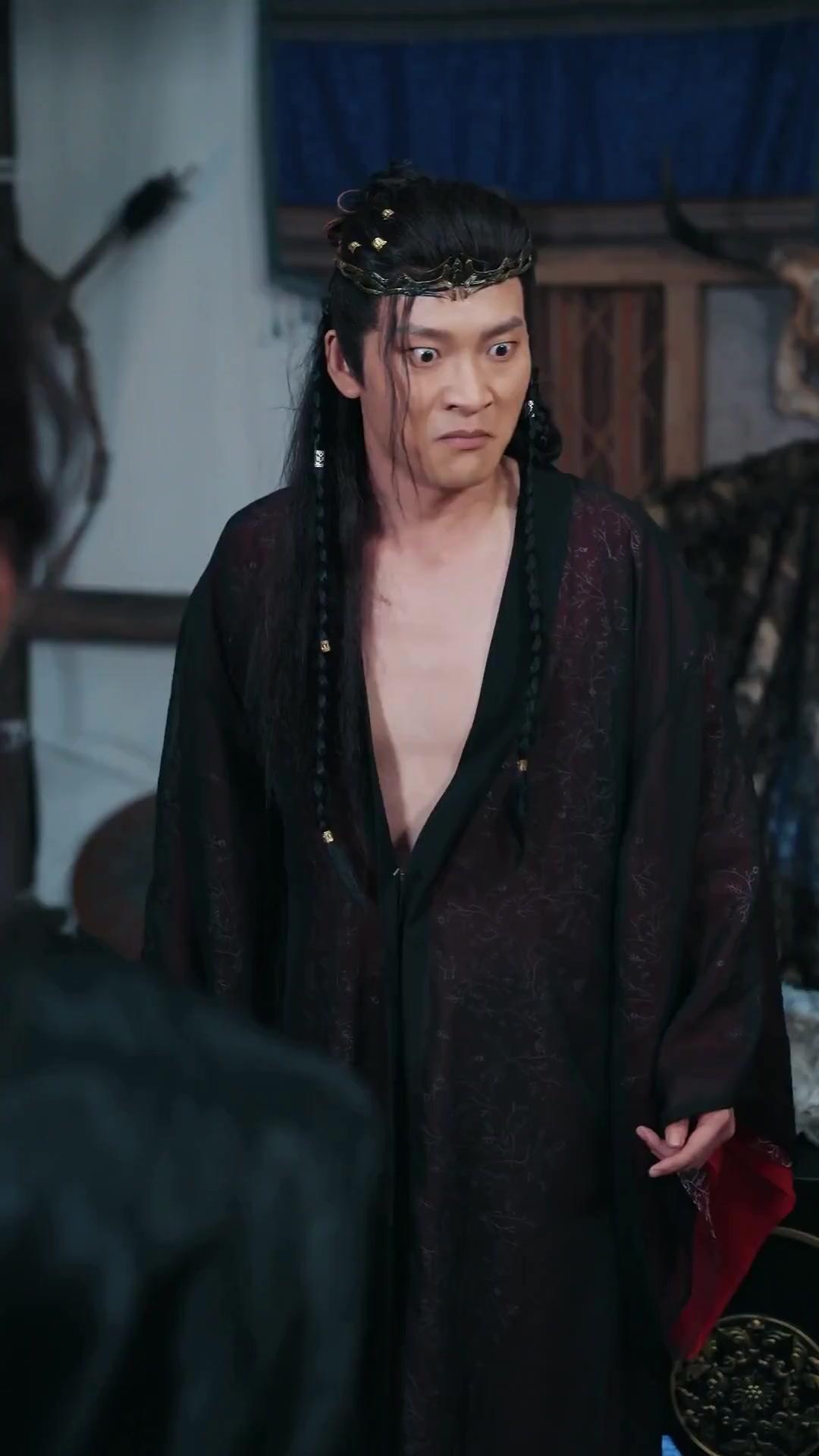 (Dubbed) Captured King? True System's War God!