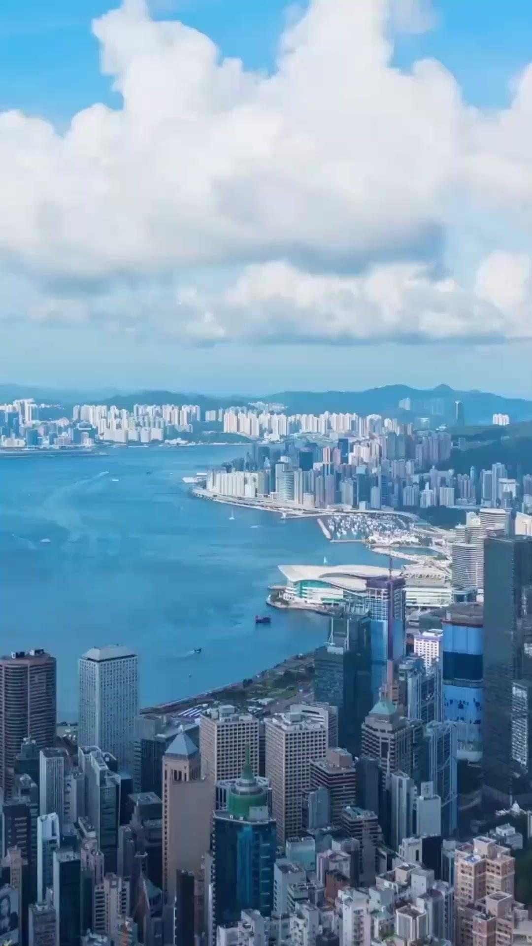 커피 한 잔에 팔려간 최강 병기