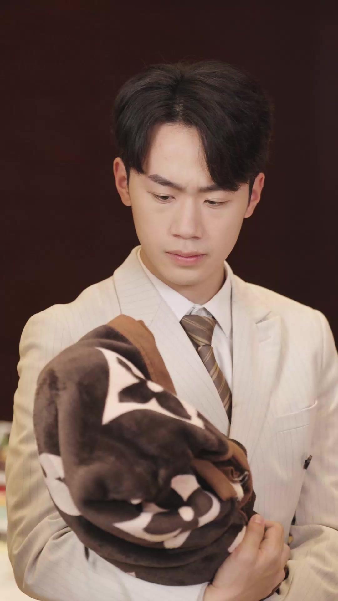 Baby's Whisper, Family Armor