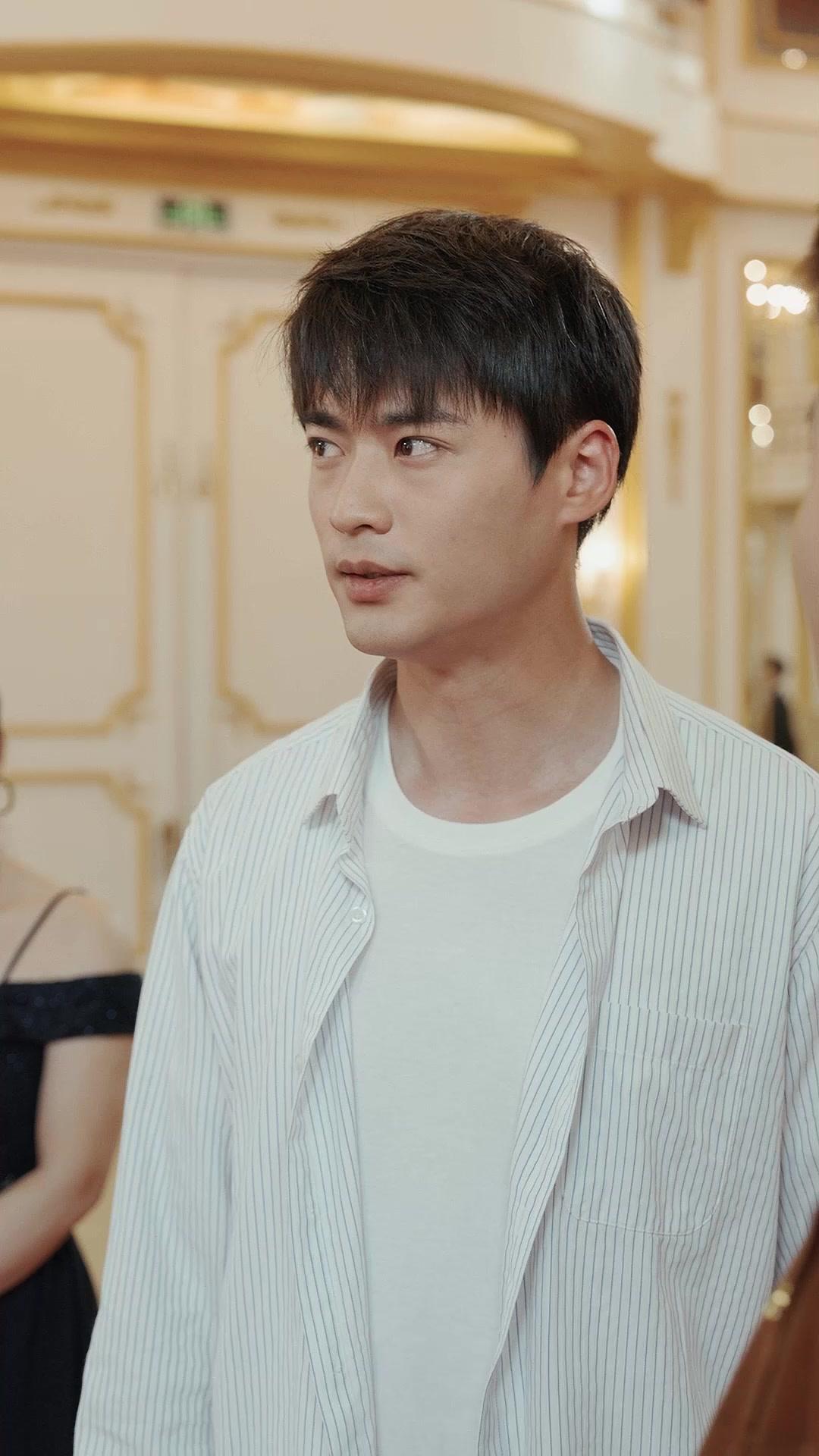 Your Emperor Is Back