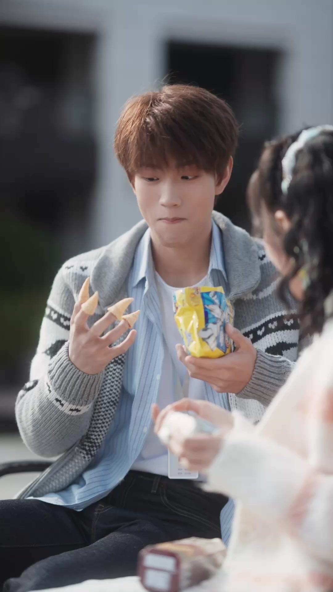 Hợp Đồng Tình Yêu