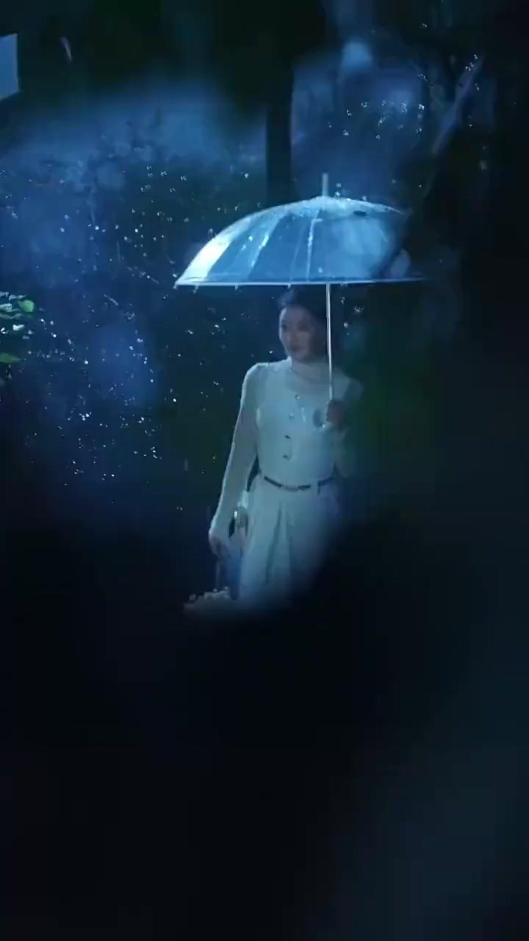 No Silêncio, o Amor Sussurra