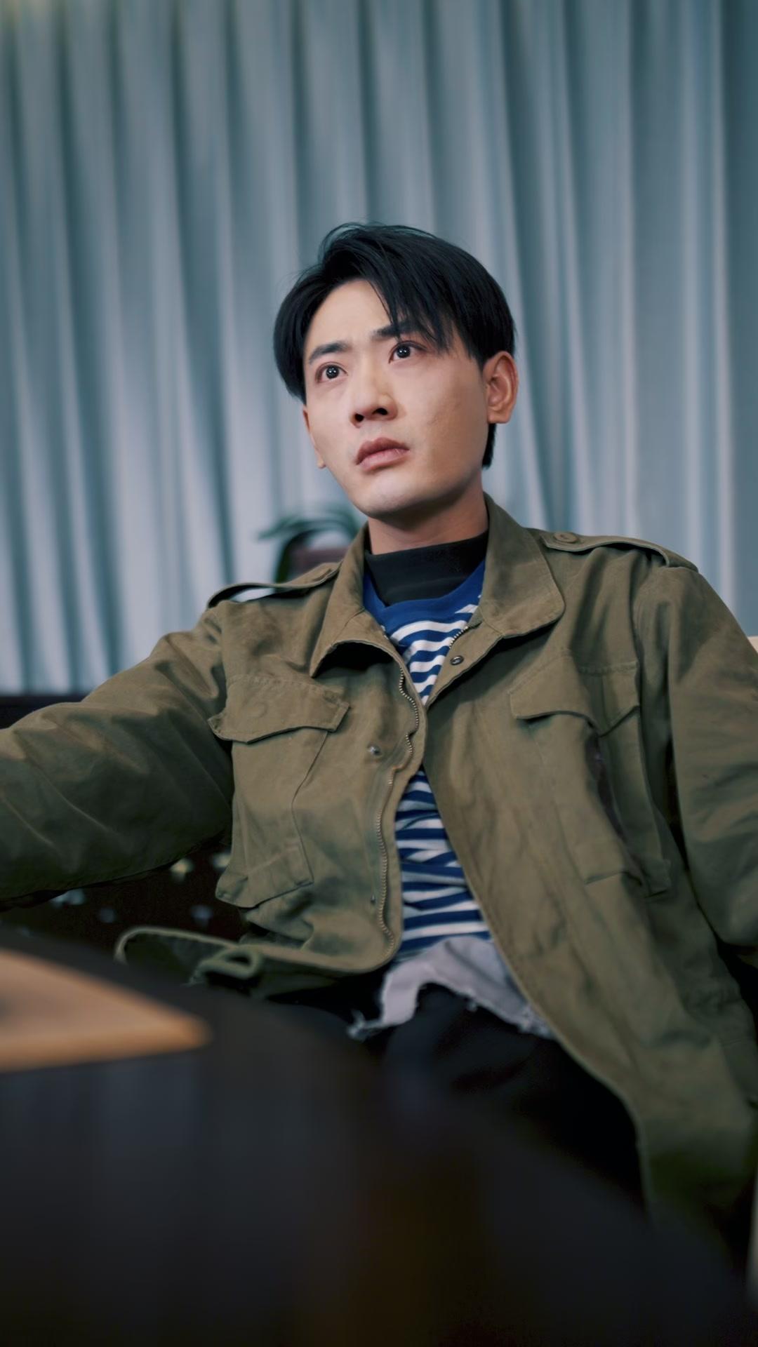 ¡El heredero tomará cartas!