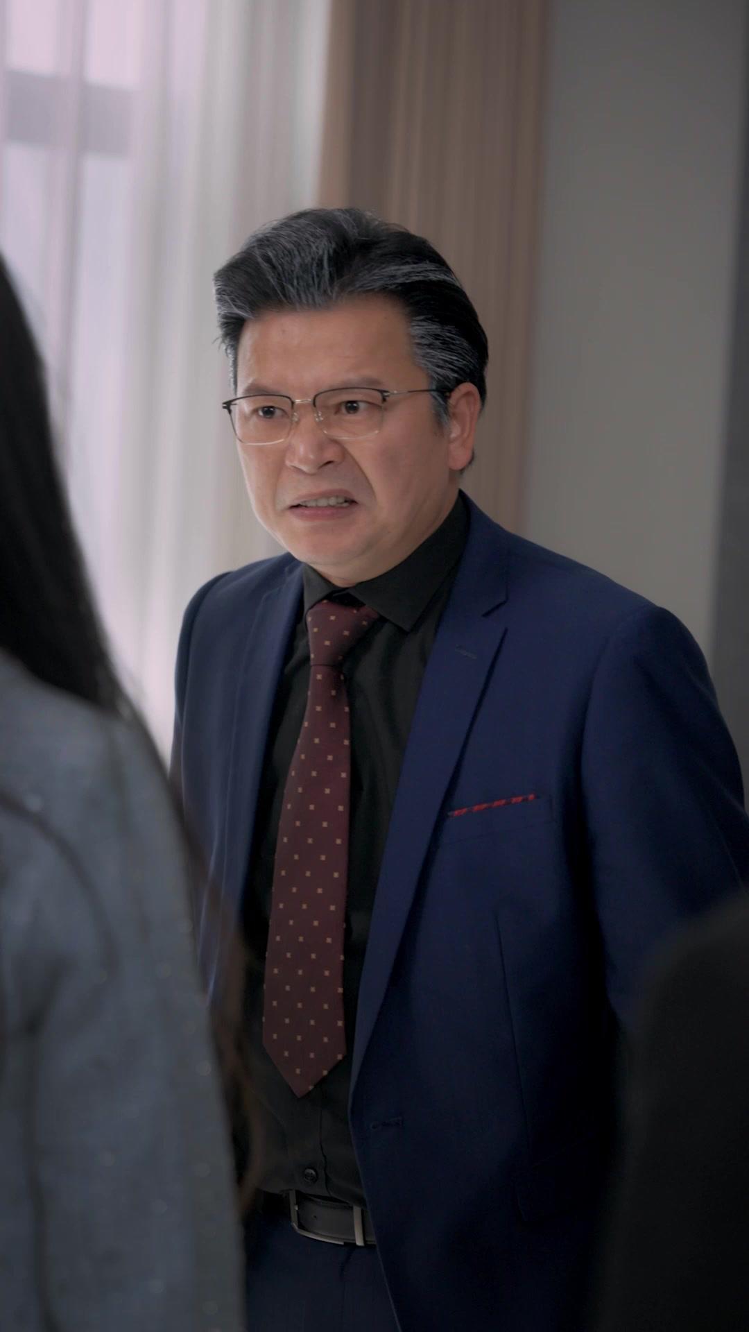 Terlalu Memanjakannya