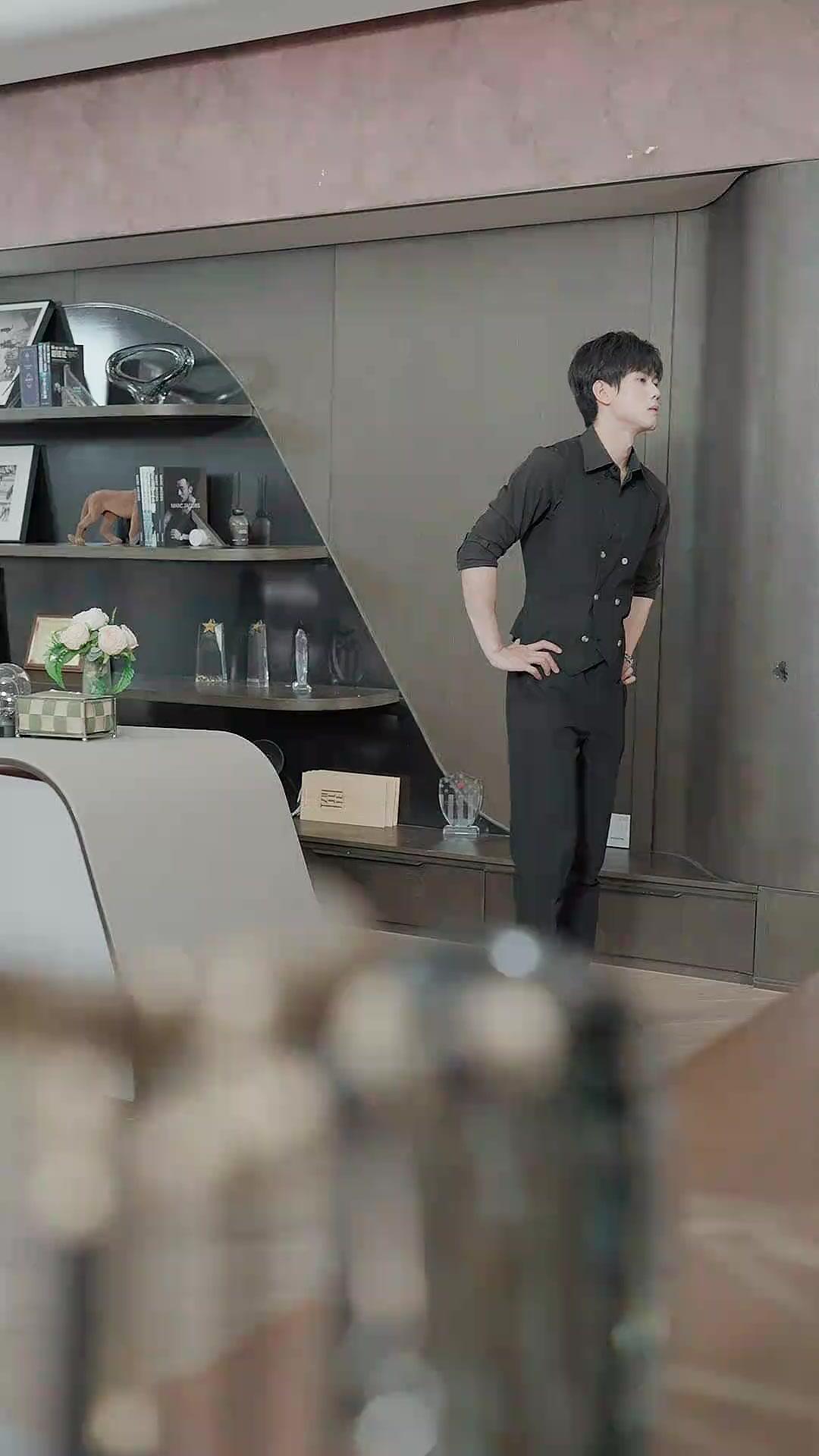 (Dubbed)Fall in Love with my Unknown Wife