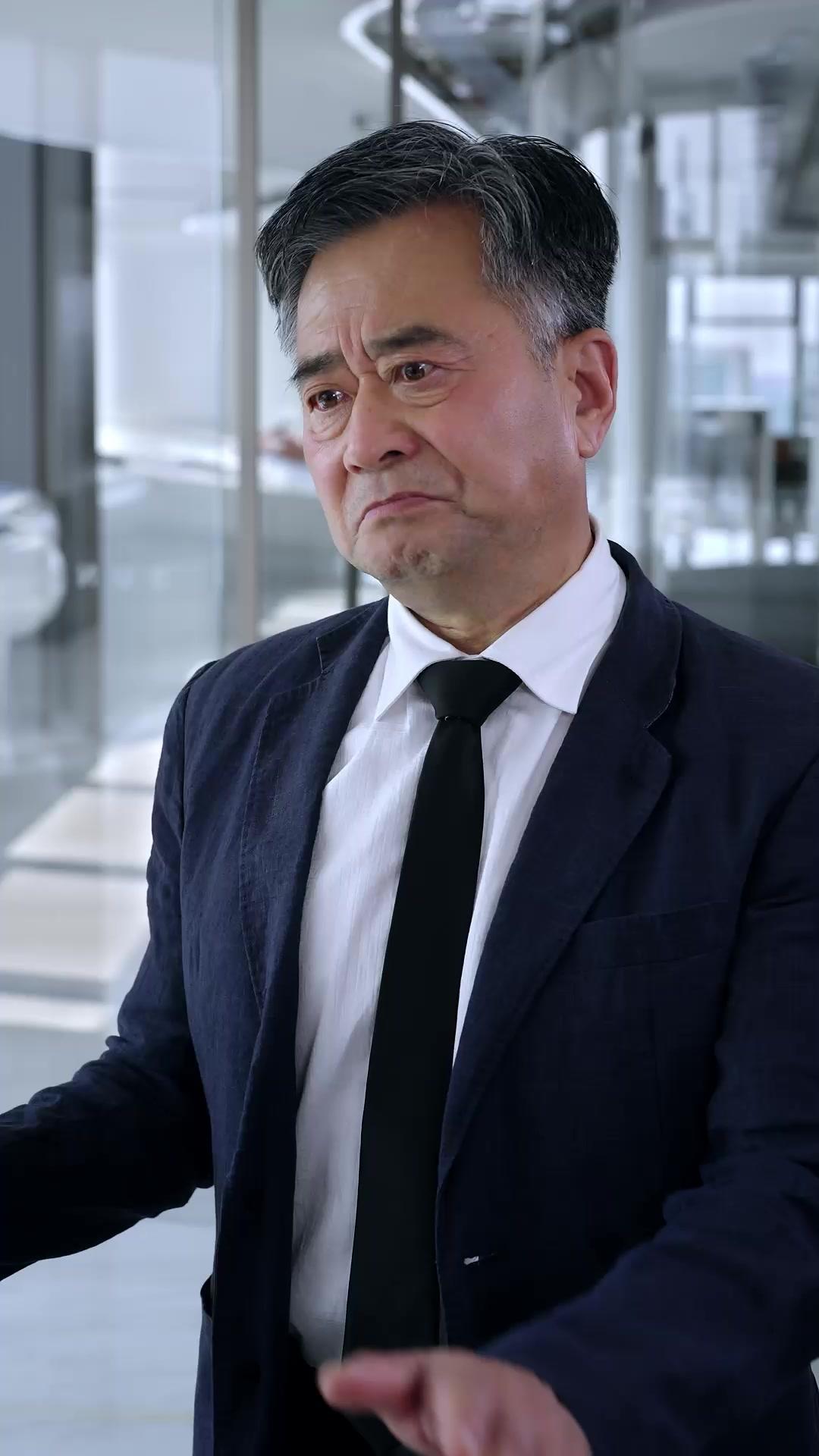 Suamiku adalah Musuh Keluargaku