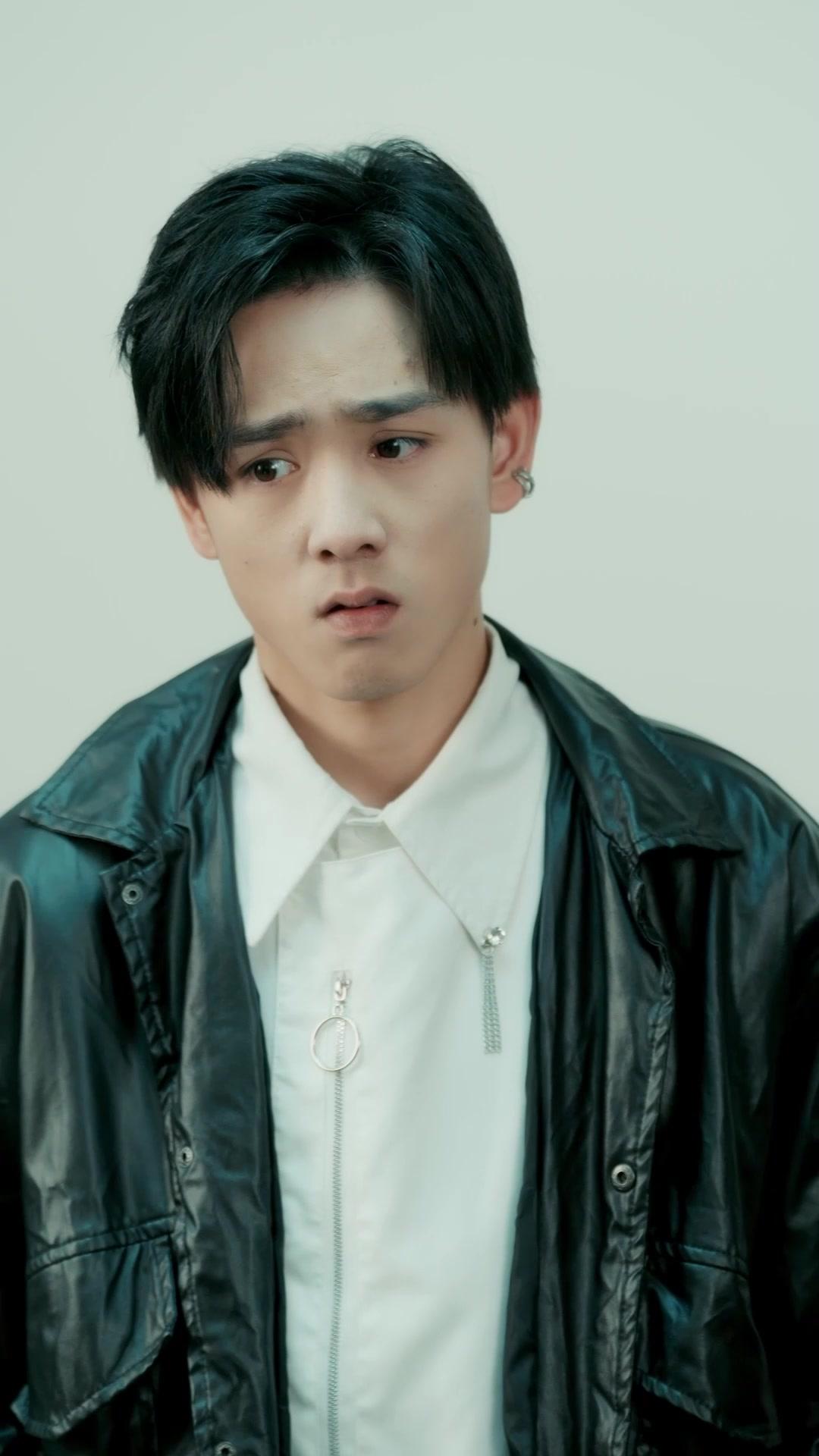 (Sulih suara)Para kakak yang sedih karena kepergianku