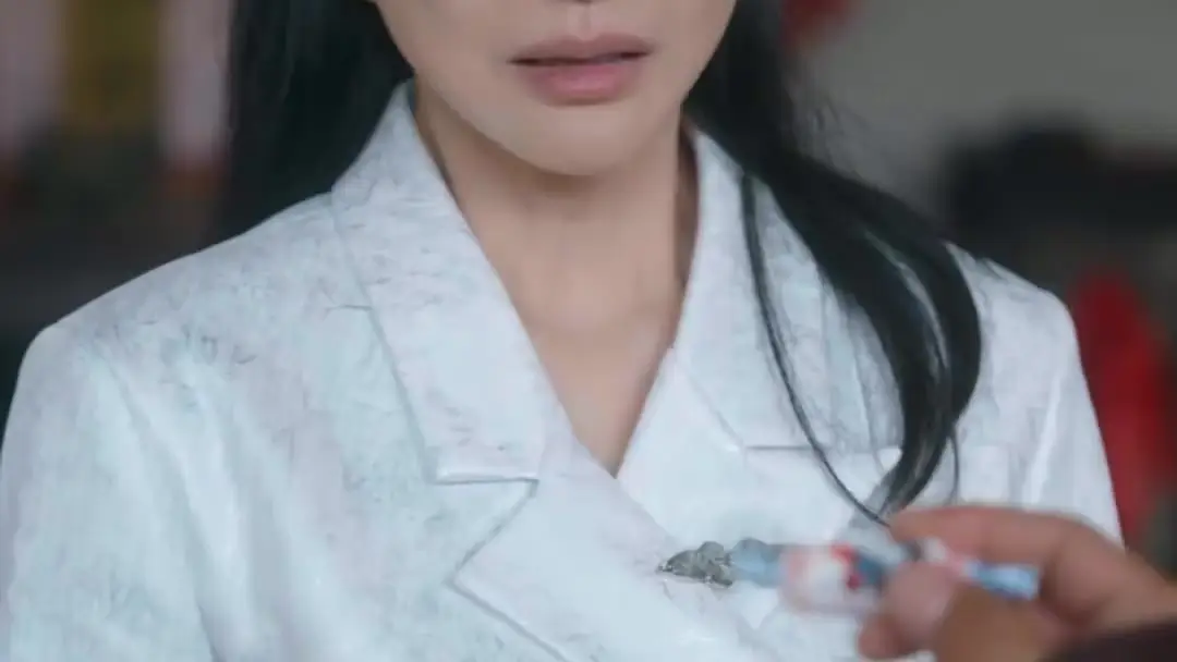 นางงามเหนือโลก ความลับของเด็กหญิงผู้ถูกส่งมาเพื่อ ‘ทำลาย’ หลินเสวียน