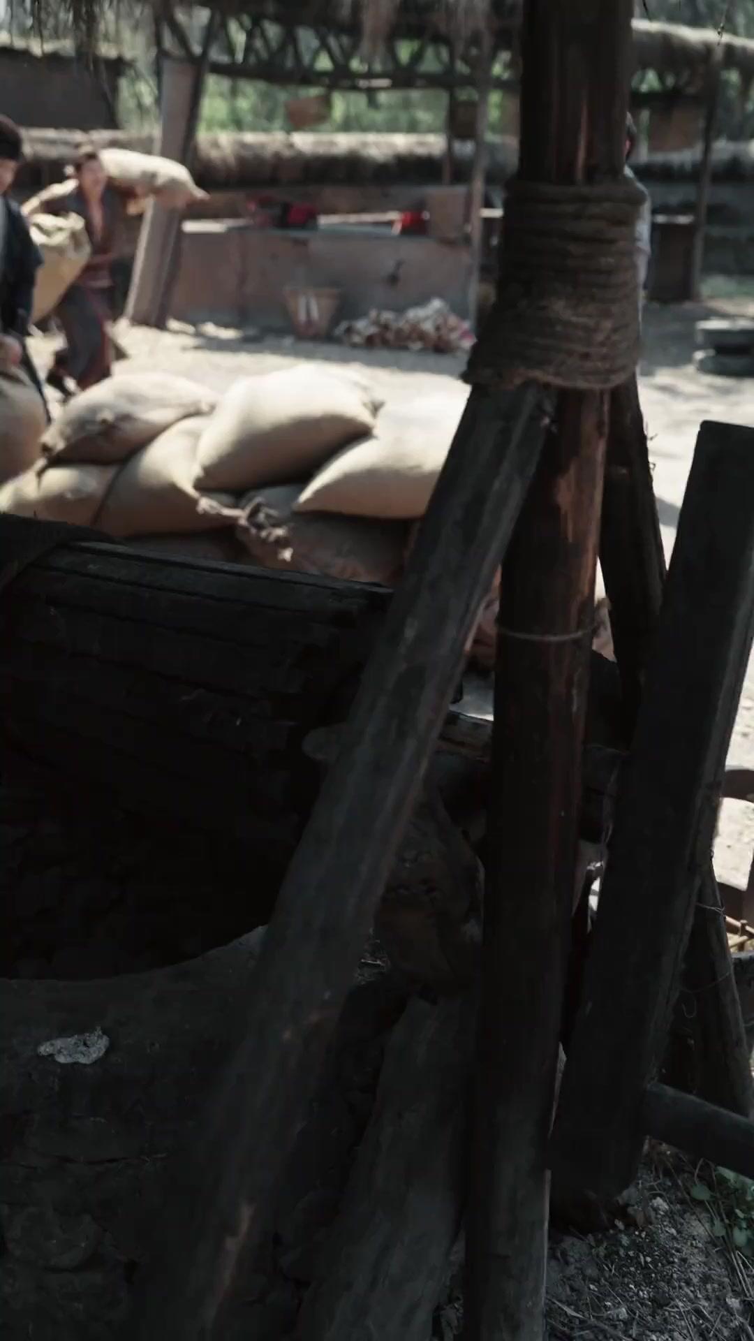  Ascensão dos Invisíveis