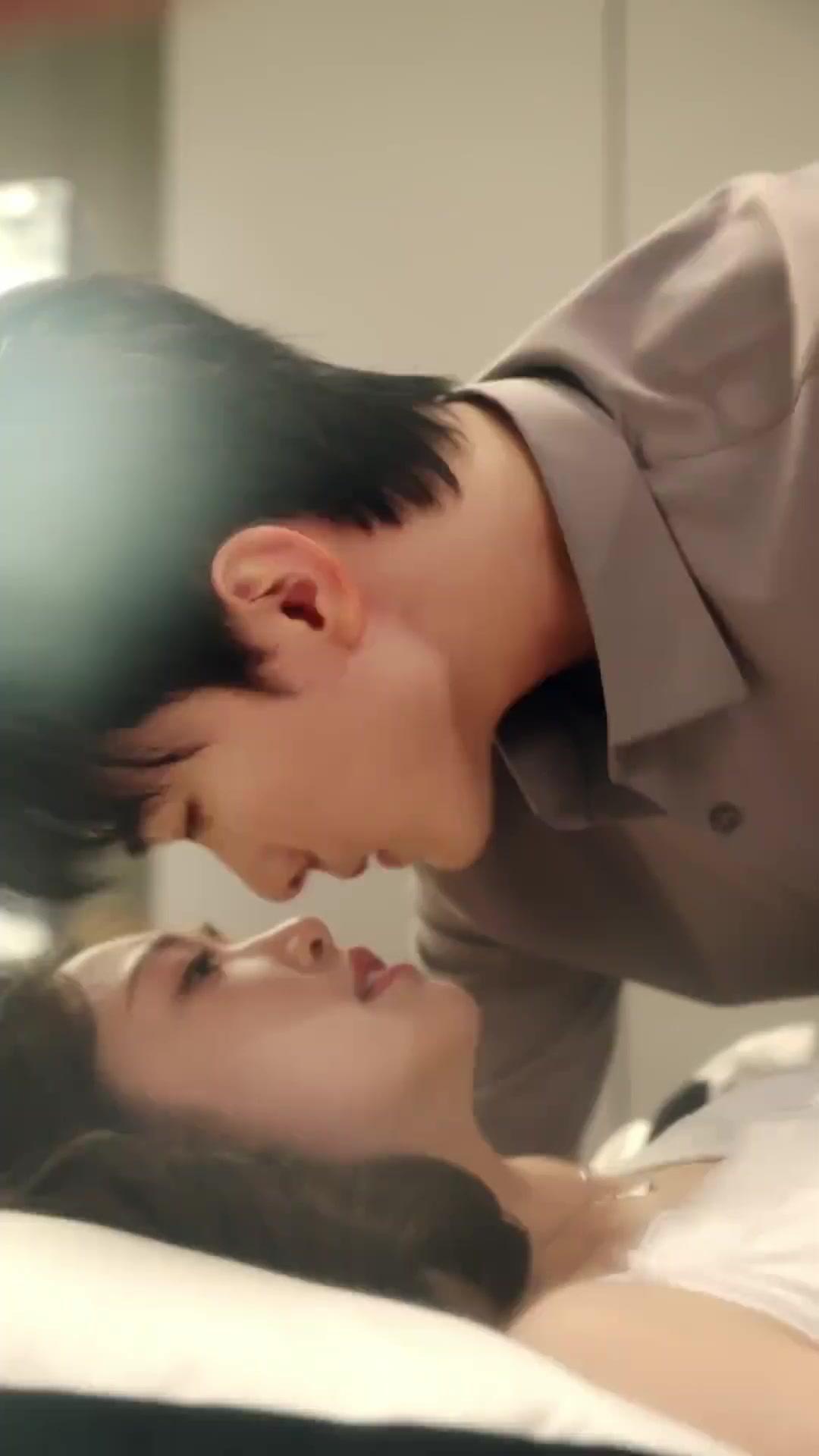 الشيف الإلهية الجميلة التي نزلت من السماء