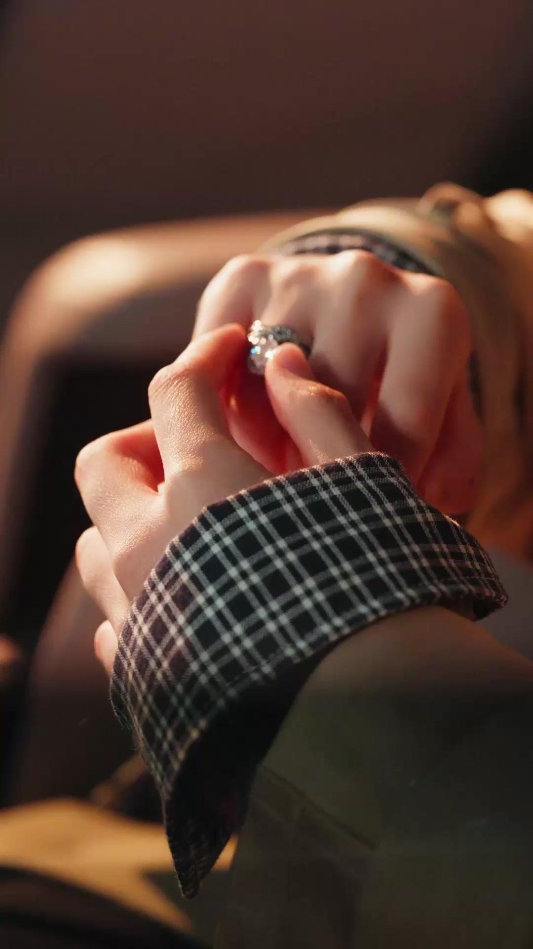 LE MARIAGE D’UN AMOUR SECRET