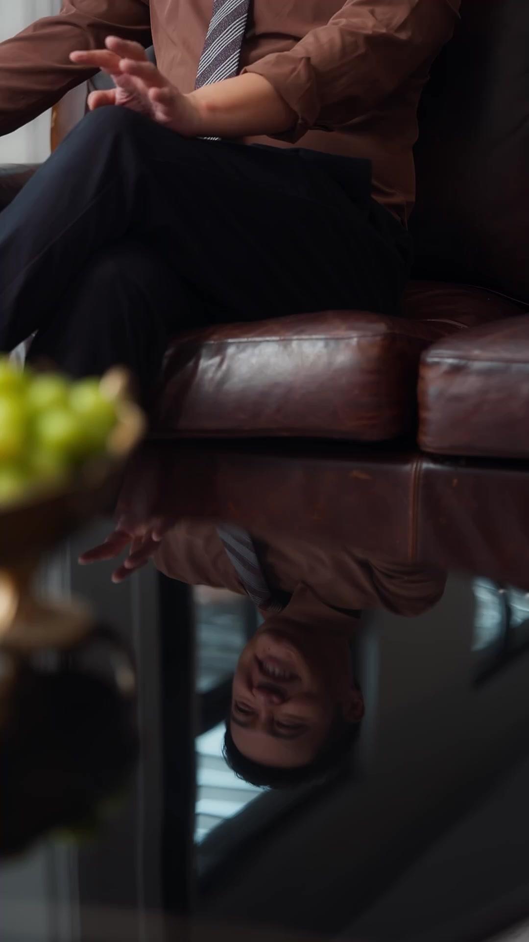 Wenn Parallelen sich berühren