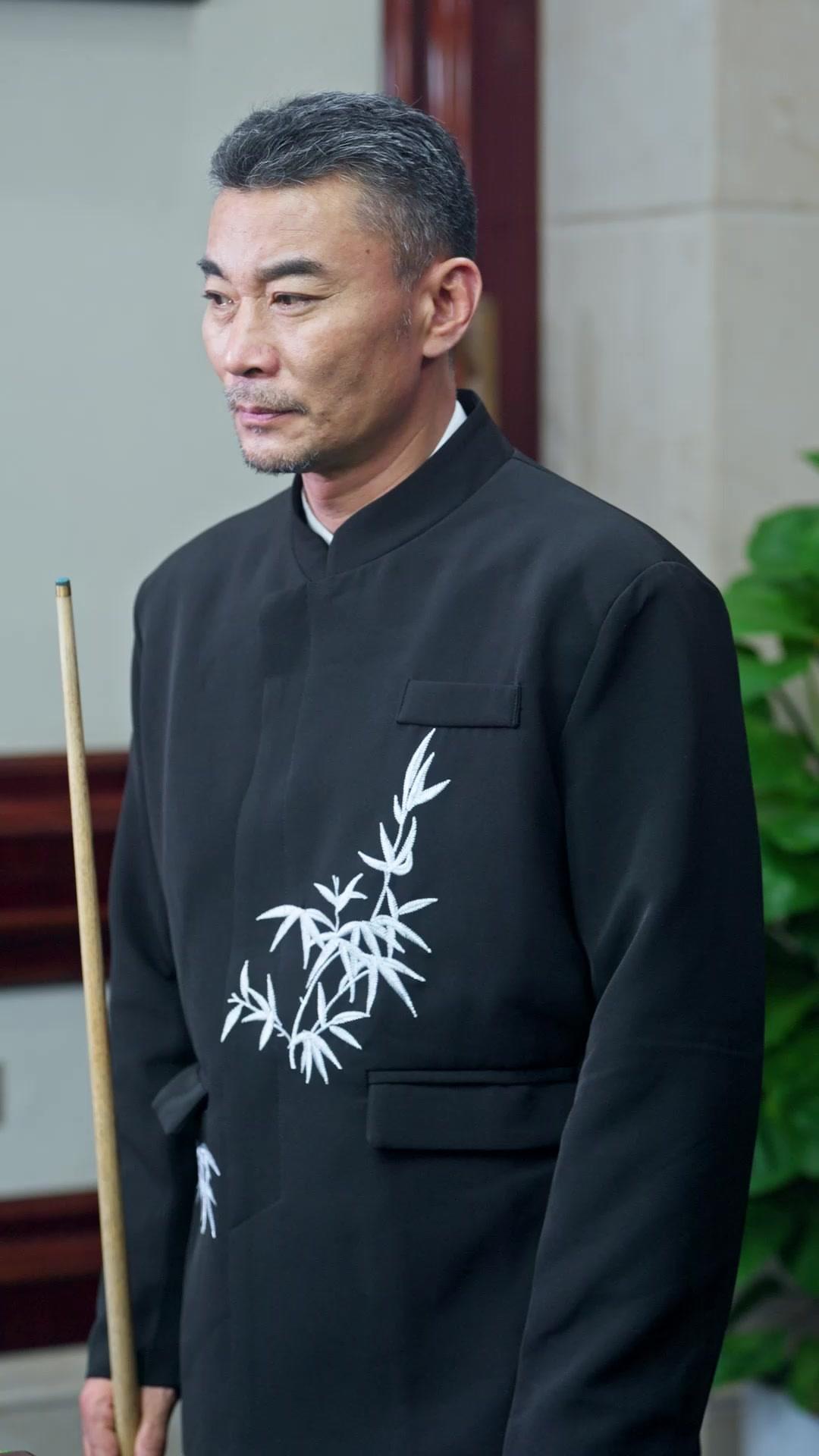 DIEU DU BILLARD : RETOUR DU MASQUE