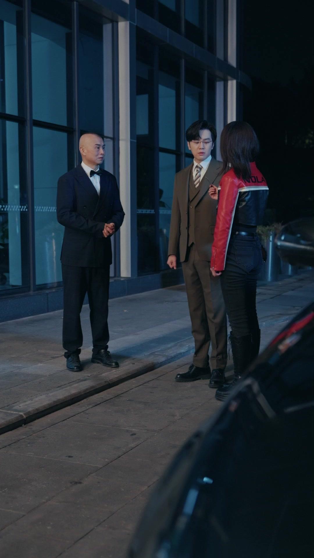 ¿Una carnicera de guardaespaldas?