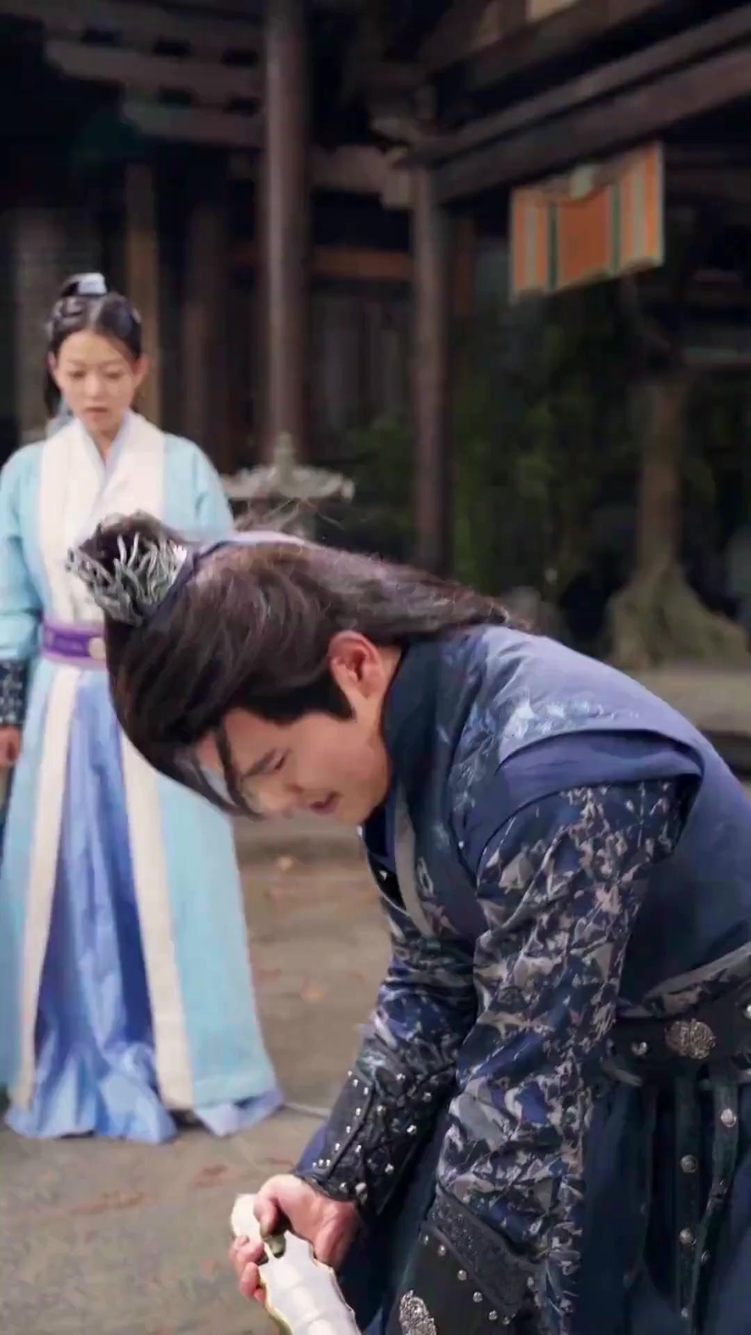 (مدبلج) قطع السيف عبر الأزمان