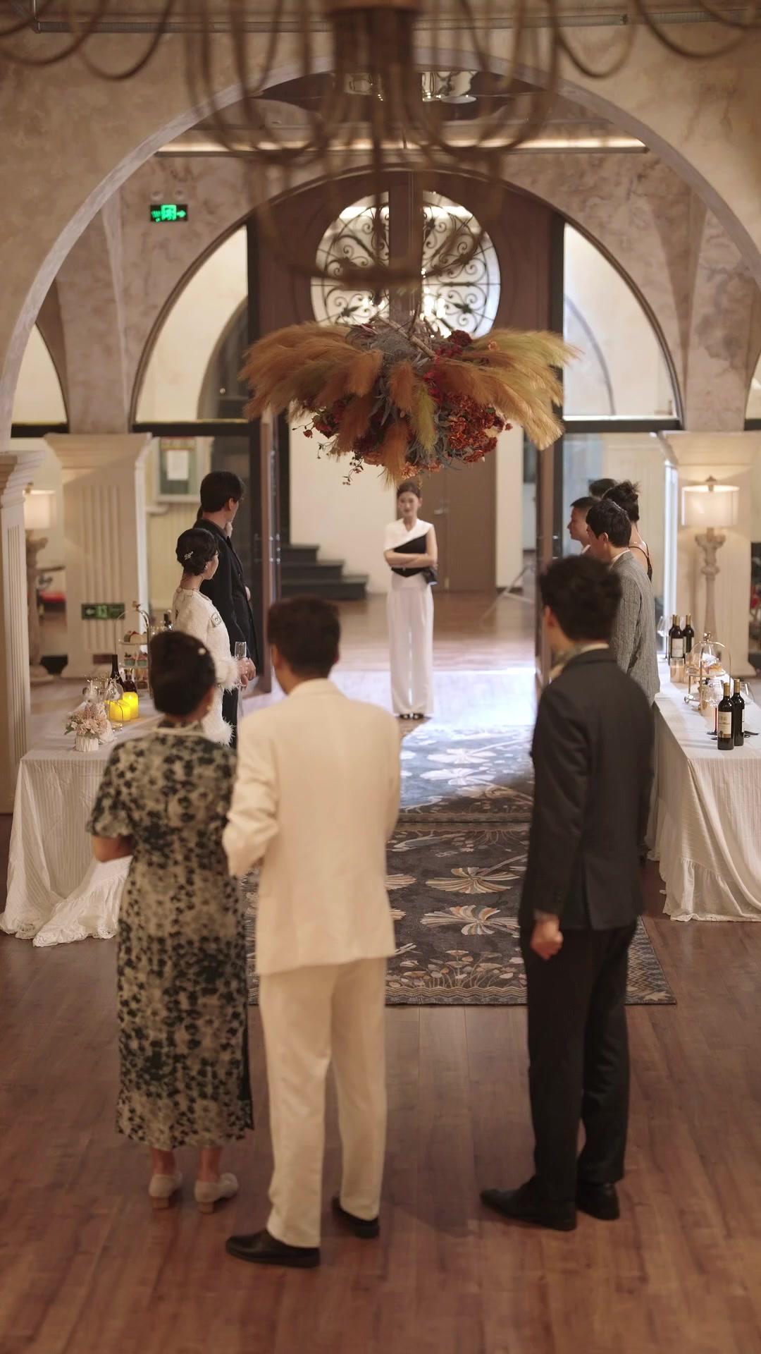 Cô Vợ Giả Ngốc