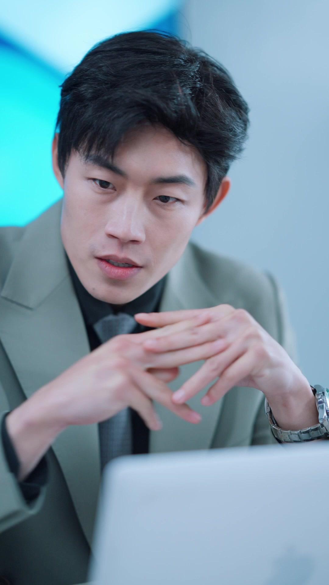 Borç ve Aşk Arasında