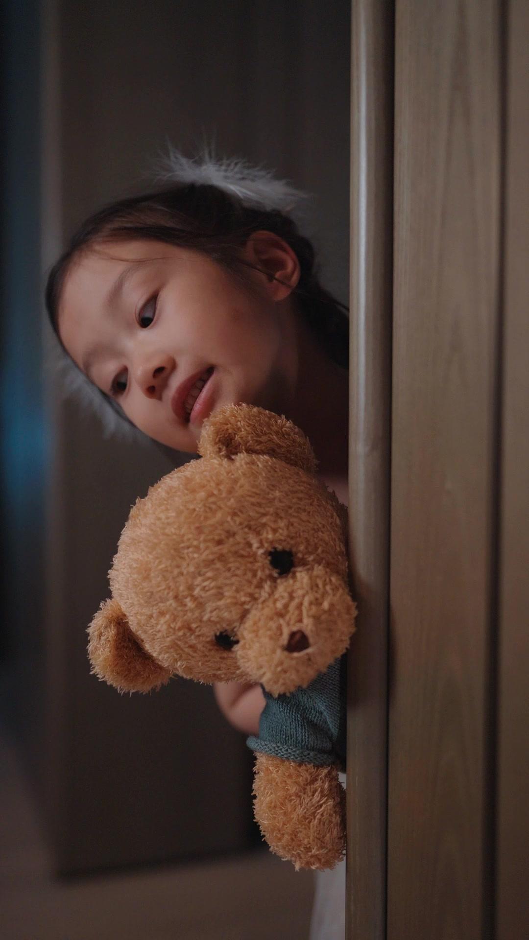 My Daughter Found Her Billionaire Dad