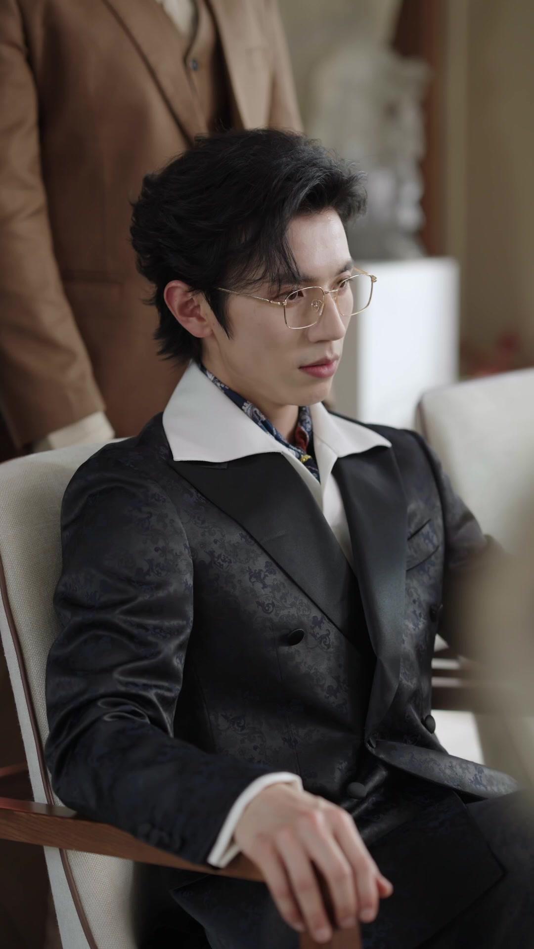 Kedatangan Ayah Serigala