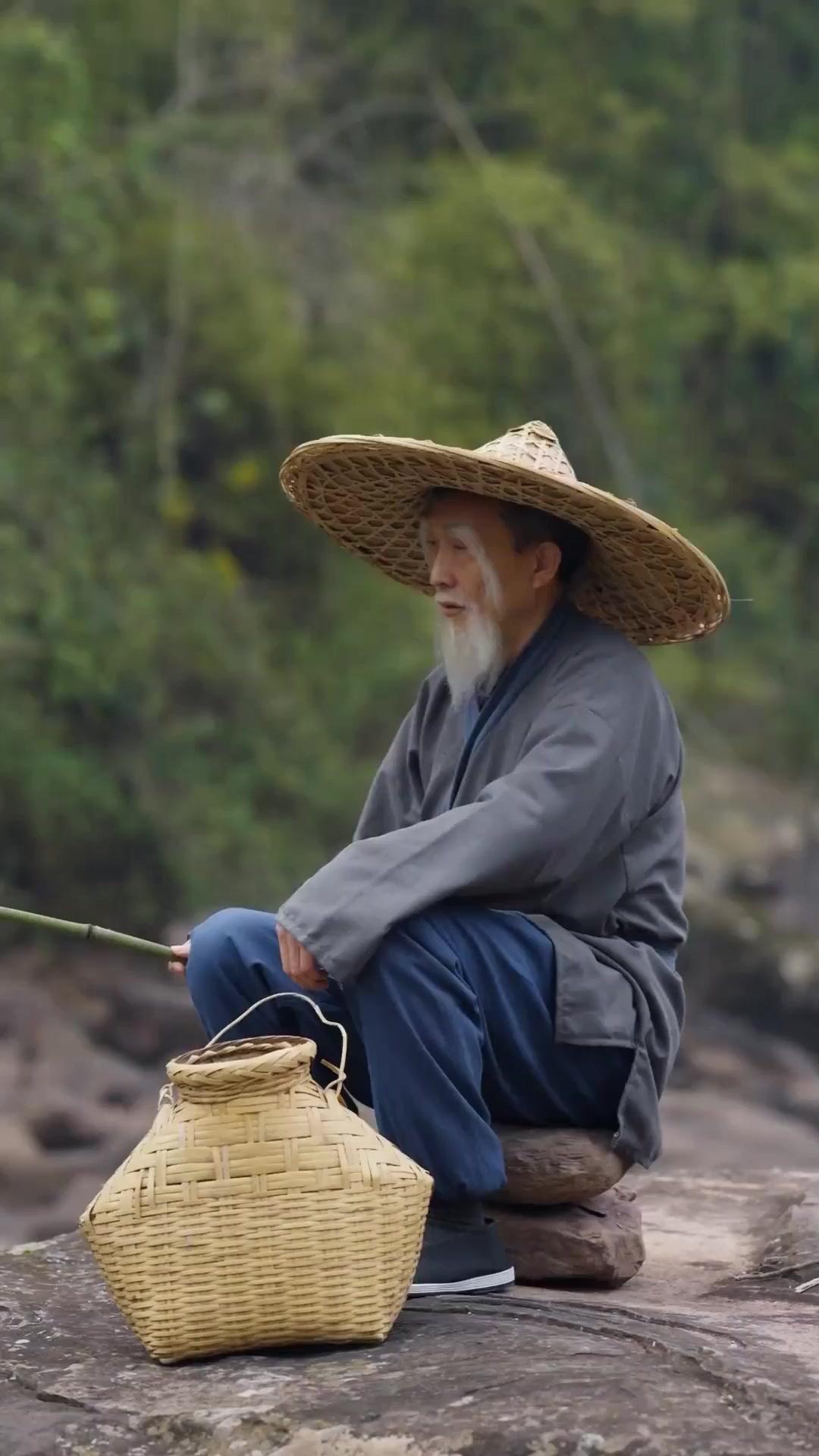 LA BEAUTÉ SUPRÊME REVIENT