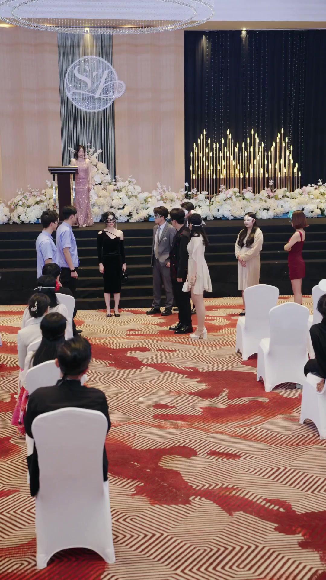 (Dublagem) O Lance Errado