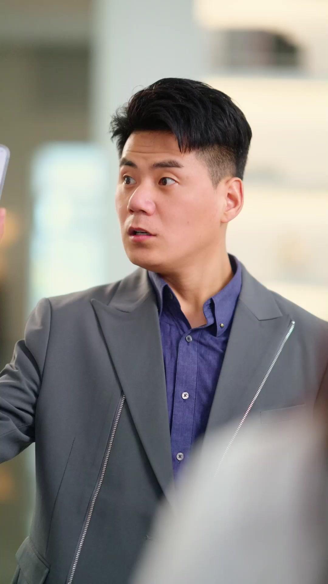 슈퍼스타와의 깜짝 결혼