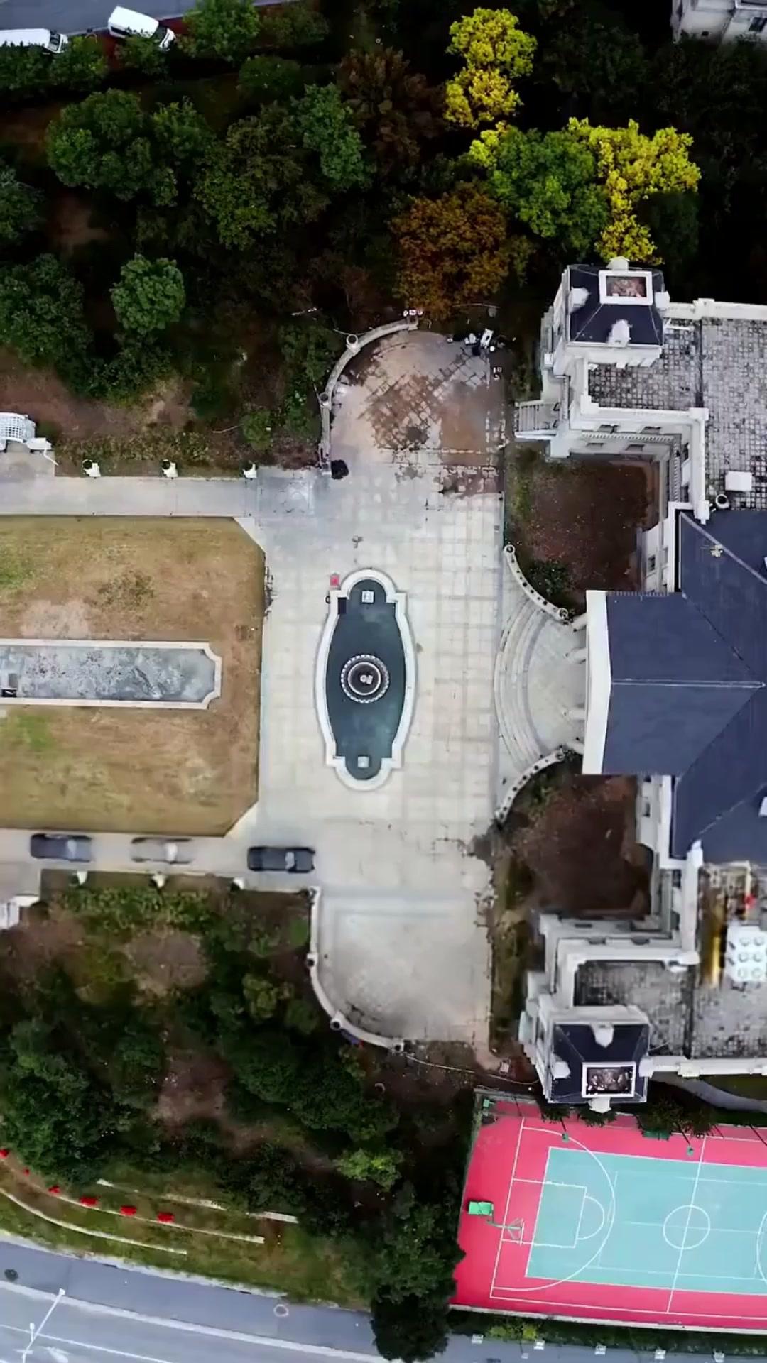 The Lost Heiress Is Back