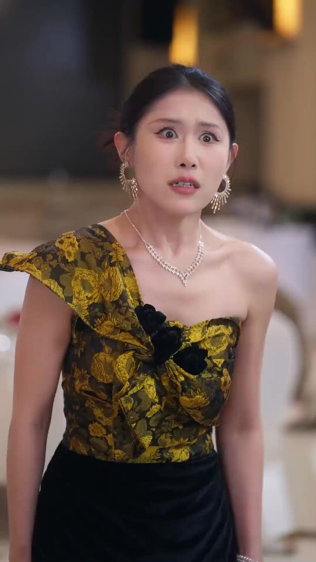 (Sulih suara) Cinta Membara Direktur Miliarder