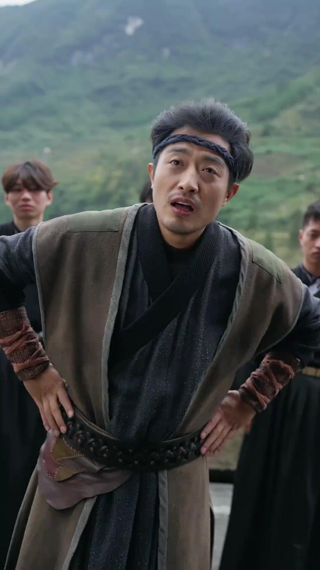 무림을 뒤흔든 늦깎이 천재