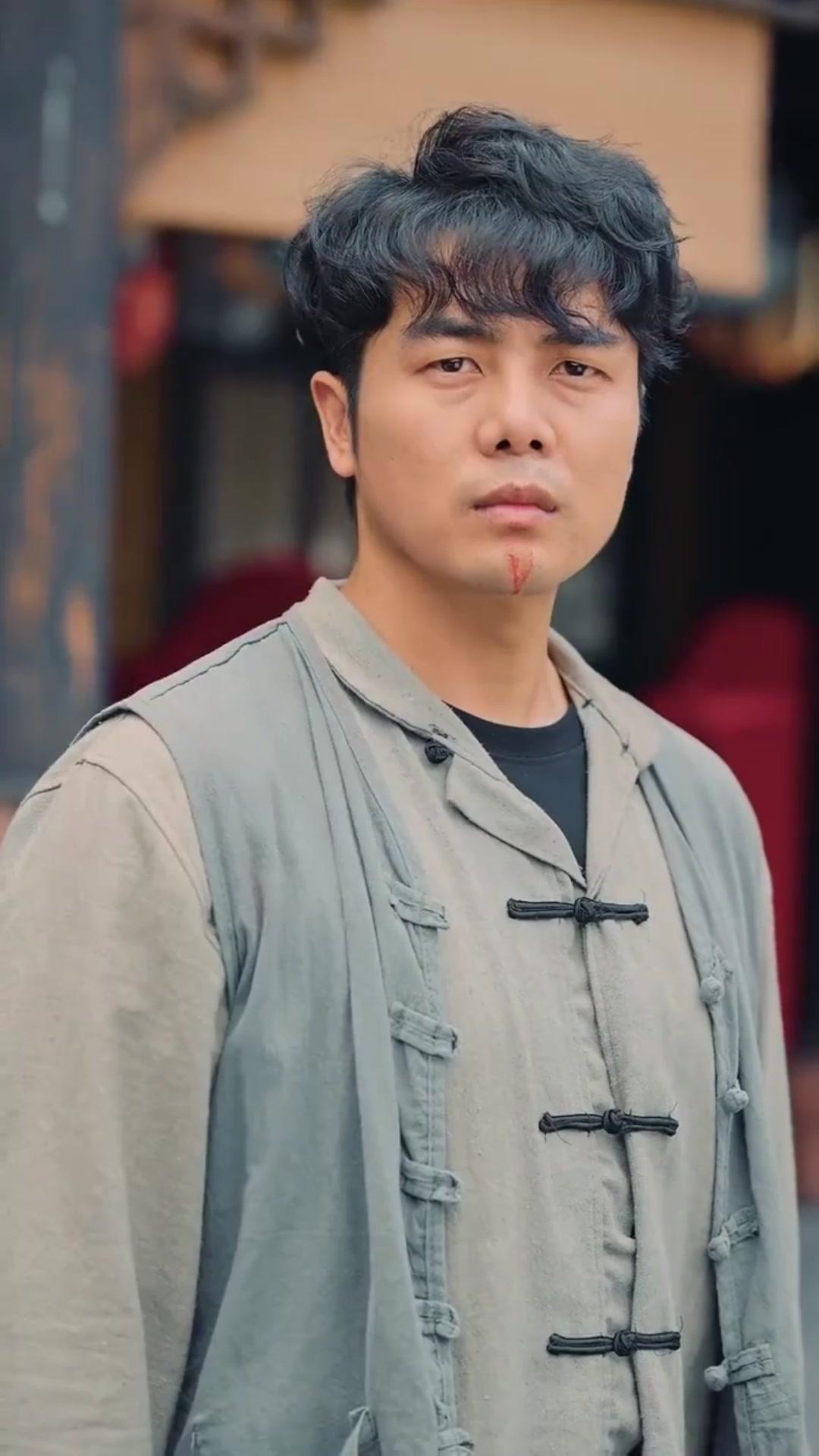 (Dubbed)The Janitor's Mighty Fist