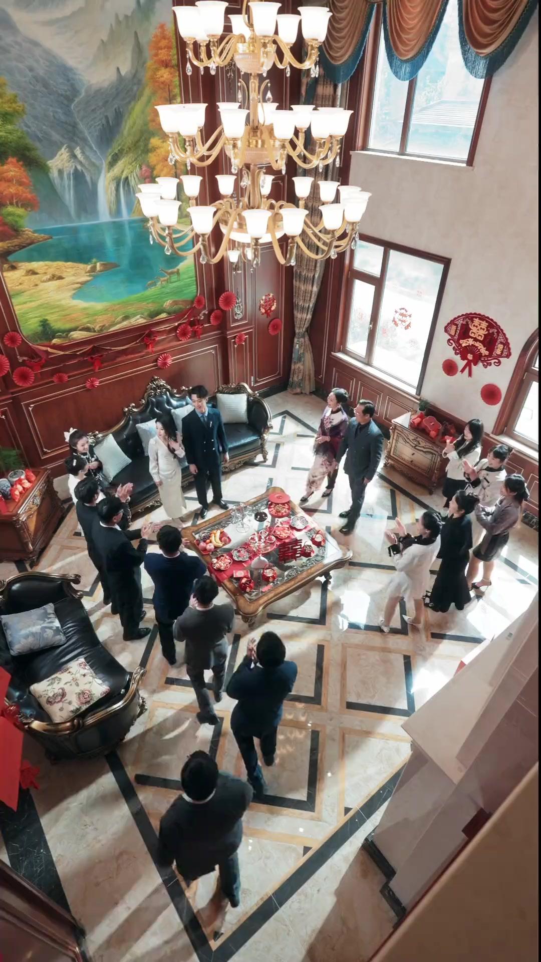 全家人跪求原諒，晚了！