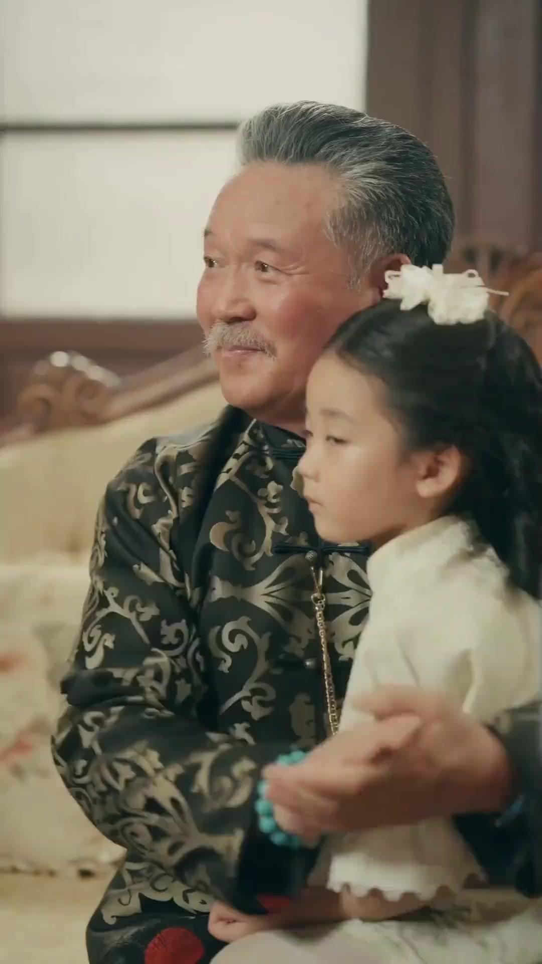 Komandan, Putrimu Tukang Sepatu