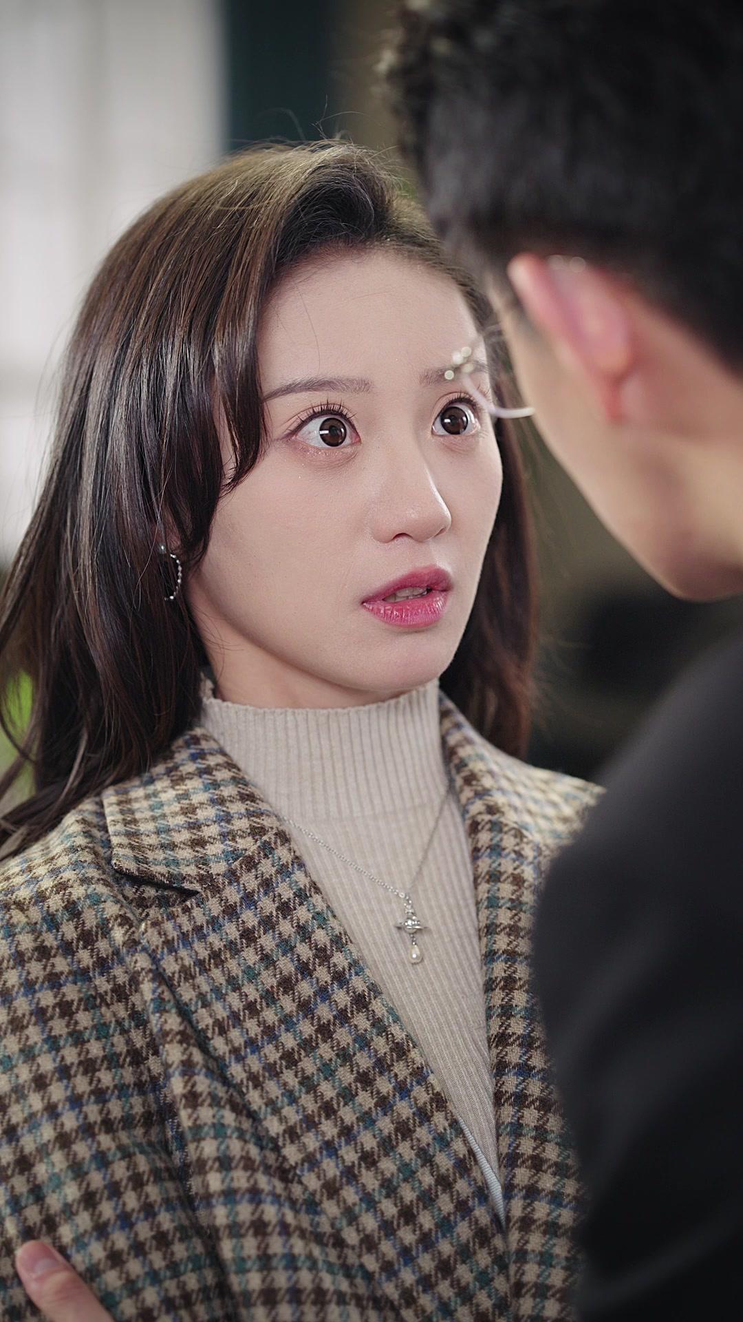 Hamil Manis: Dimanjakan Suami Bos Besar