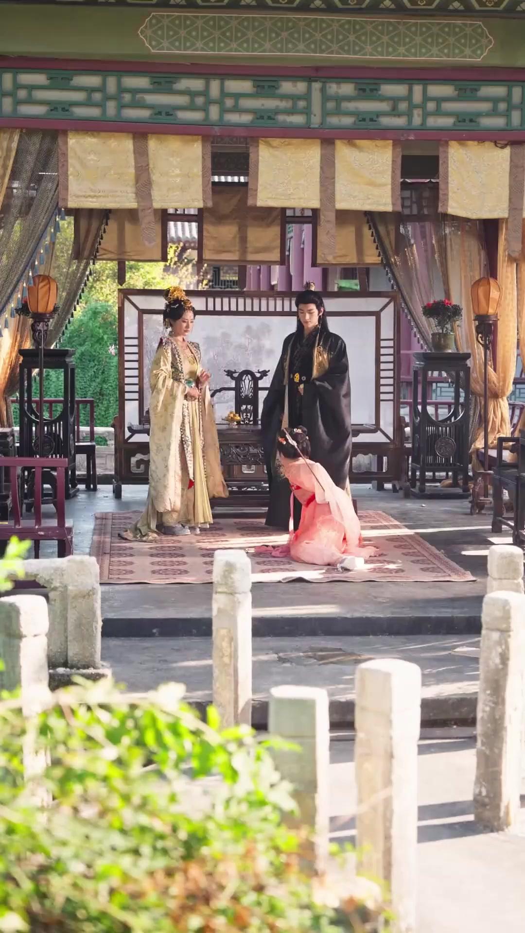 10 Days to Win His Majesty, or Die