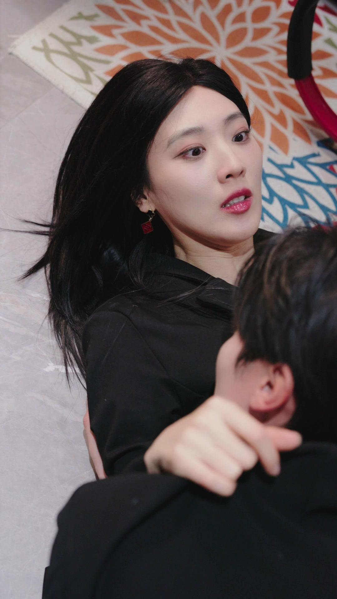 Tuan Muda dan Pengawalnya