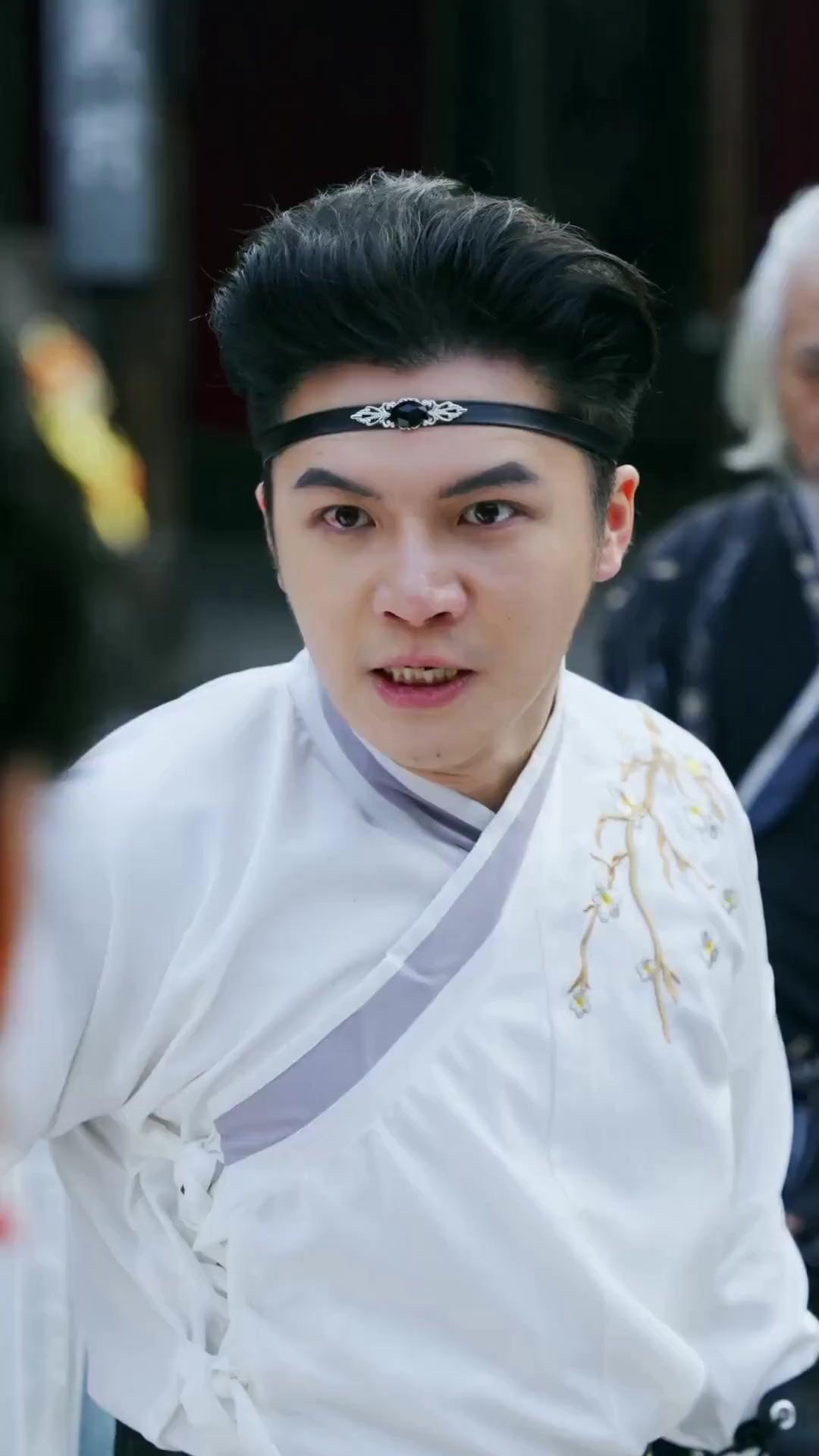 (Dubbed) Once a God, Now a Cook